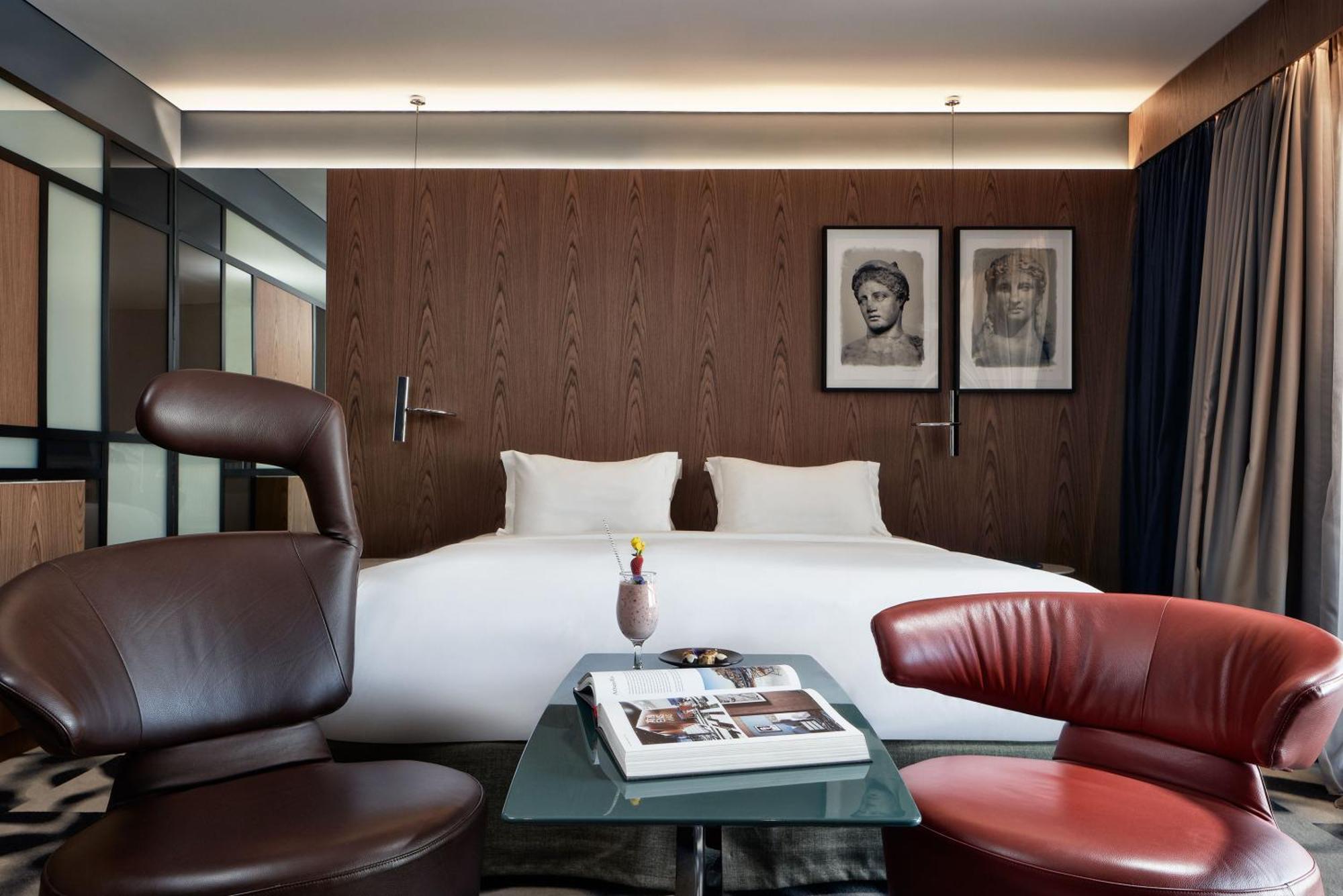 AthensWas Suite
