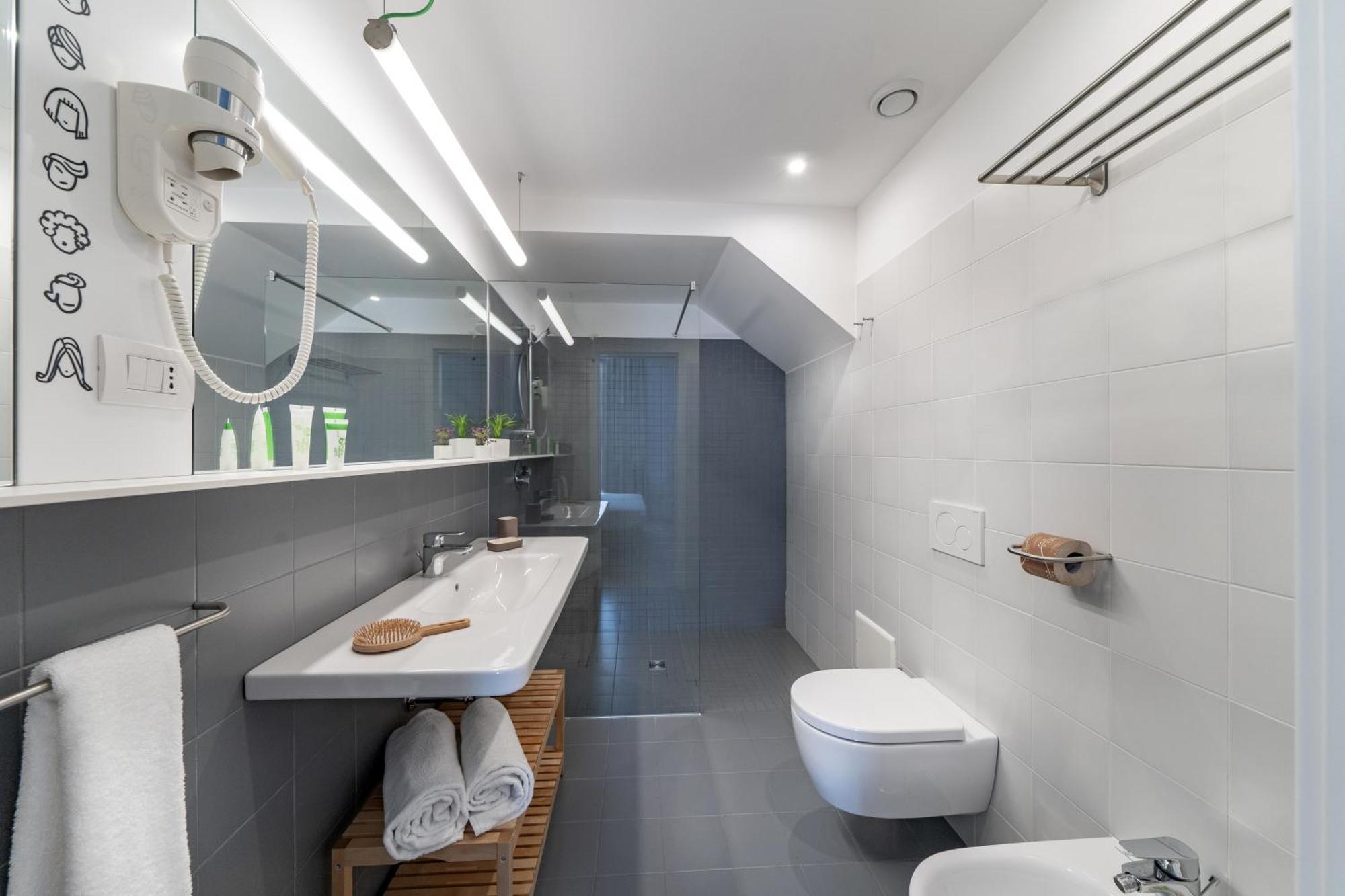 Duplex Studio Split Level