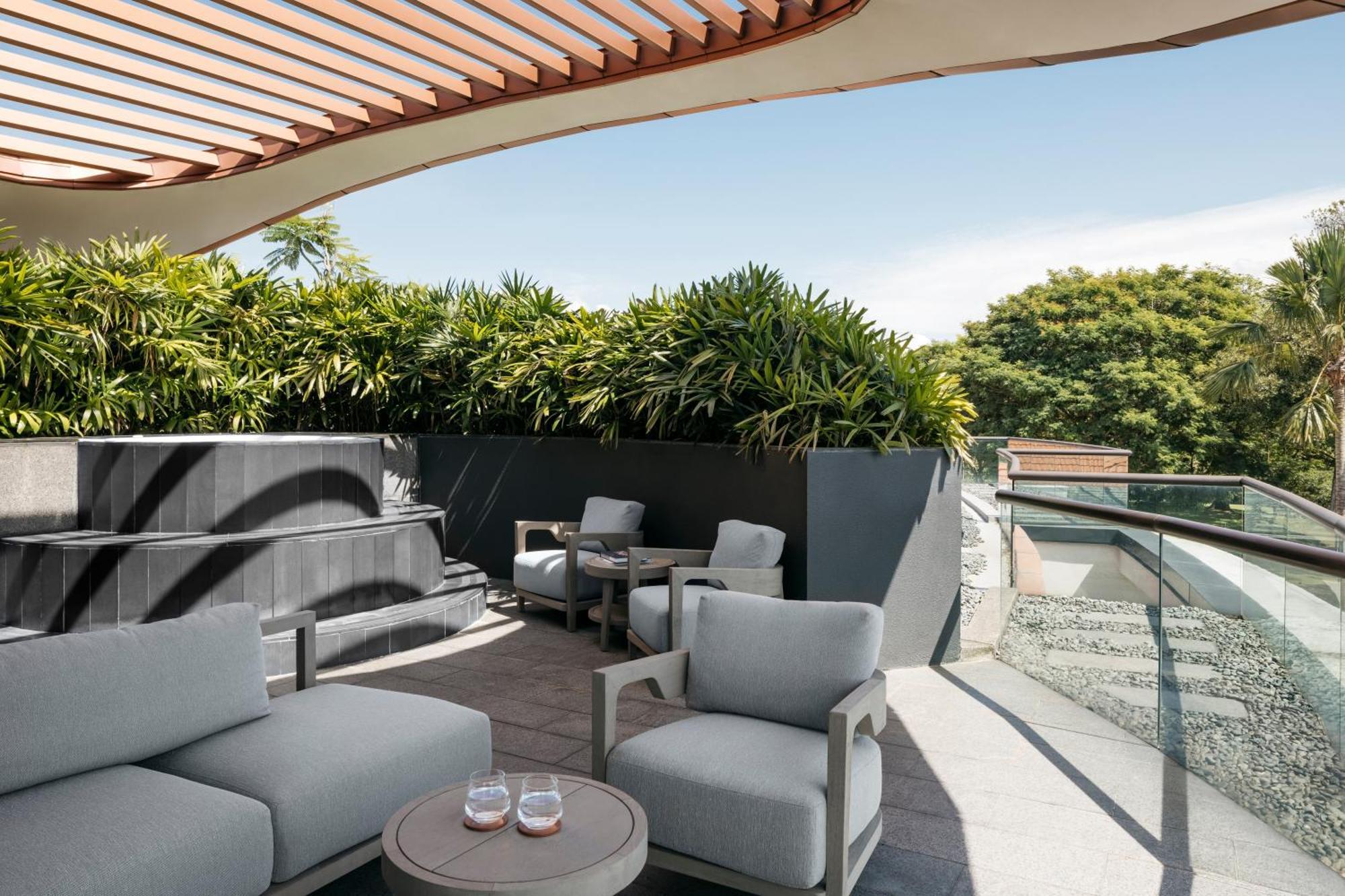Constellation Garden Room