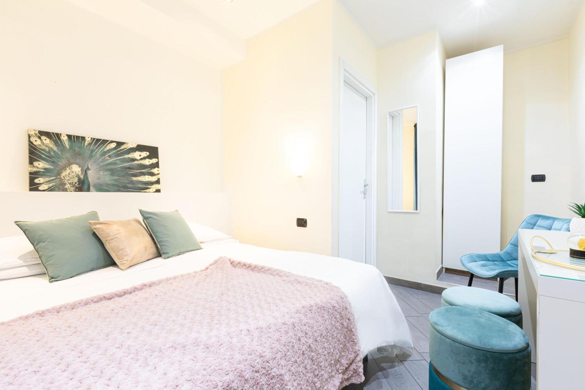 Small Double or Twin Room