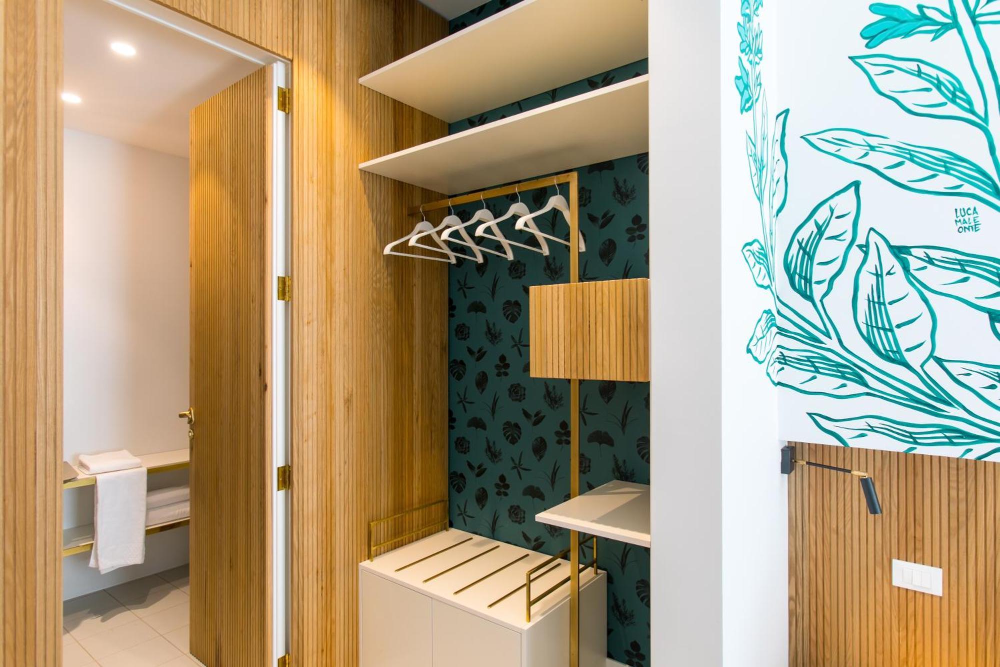 Superior Double or Twin Room Garden View