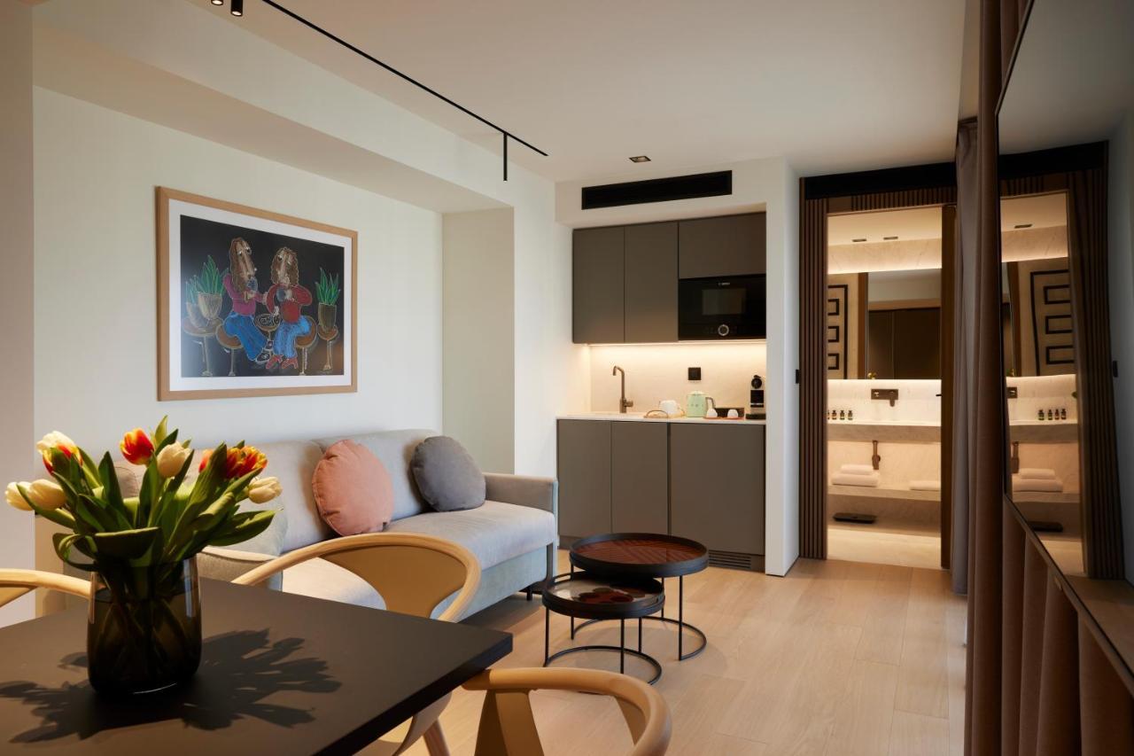 Andromeda Suite