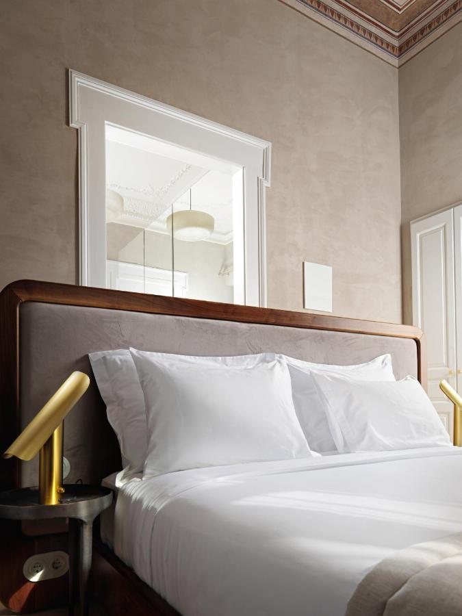 Echo Suite Balcony