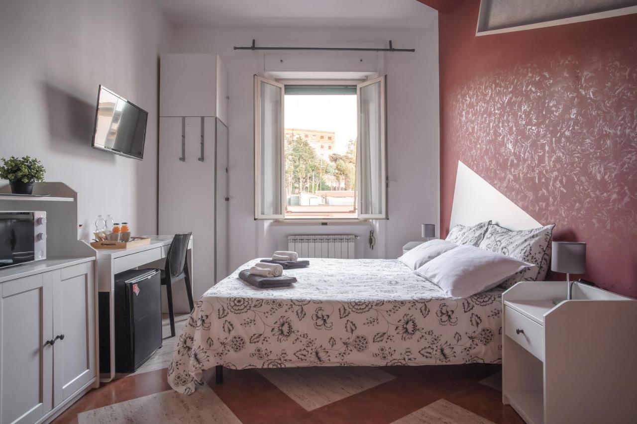 Triple Room Private Bathroom