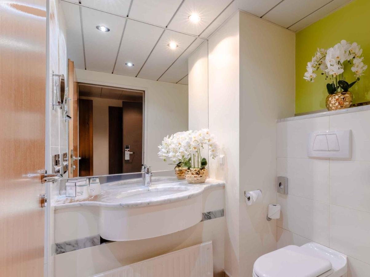 Classic Single Room