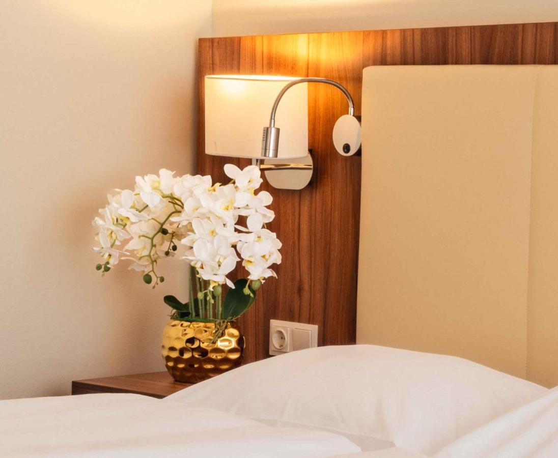Classic Single Room