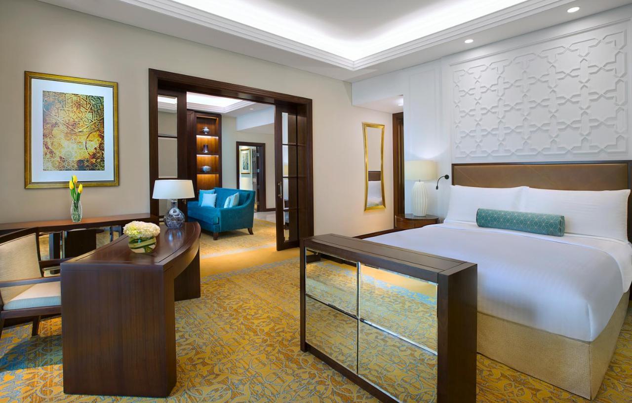 One Bedroom Gulf Suite 1 King Bed Garden View,1498620313:JPEG