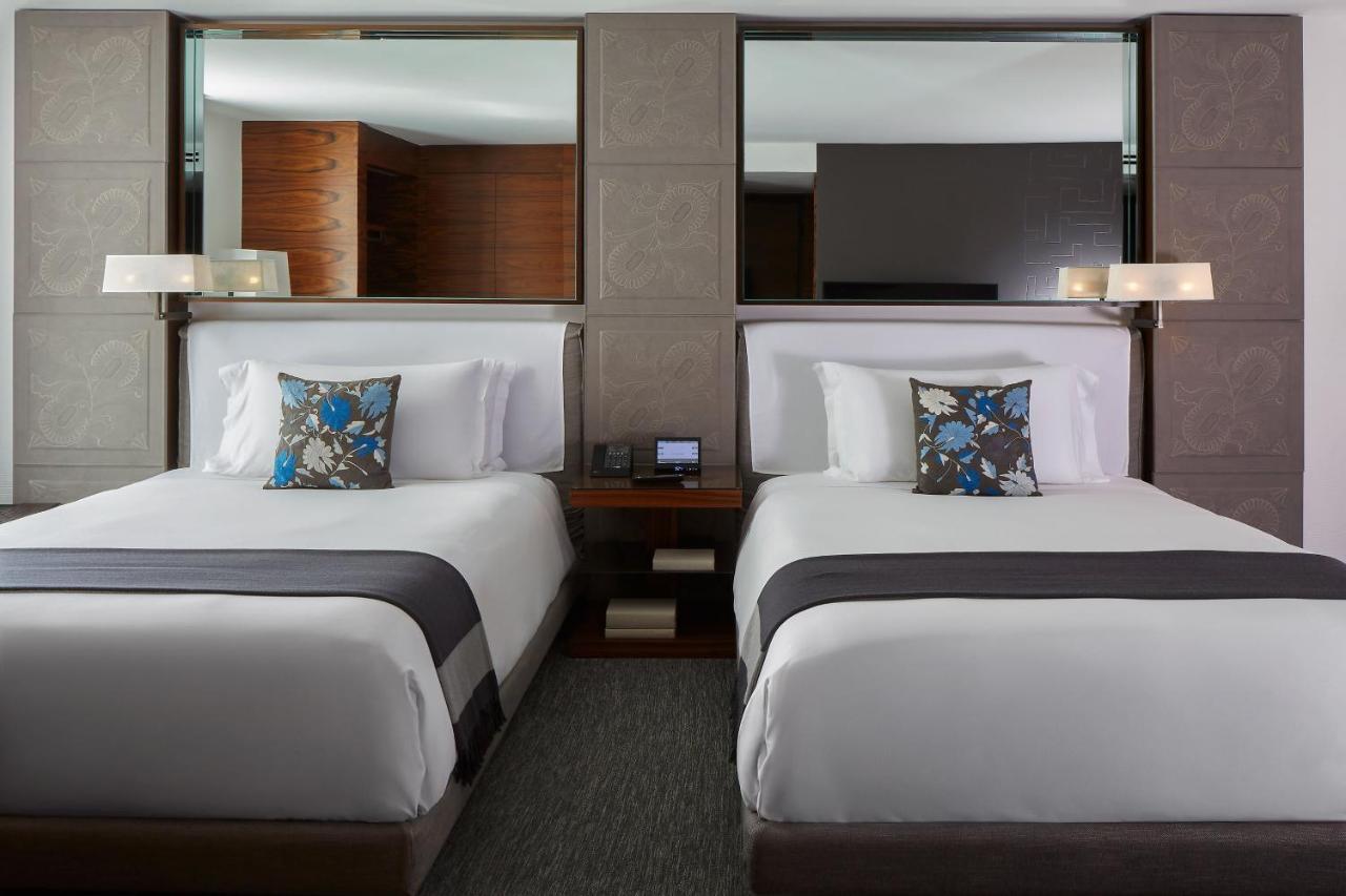 Deluxe Two Queen Beds, Guest room, 2 Queen
