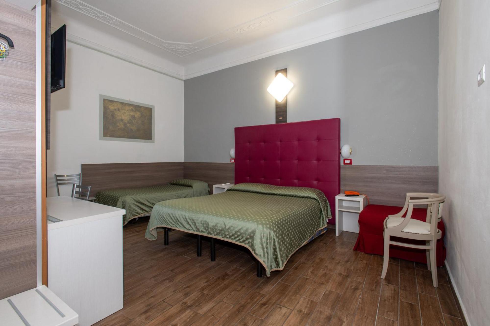 Deluxe Triple Room