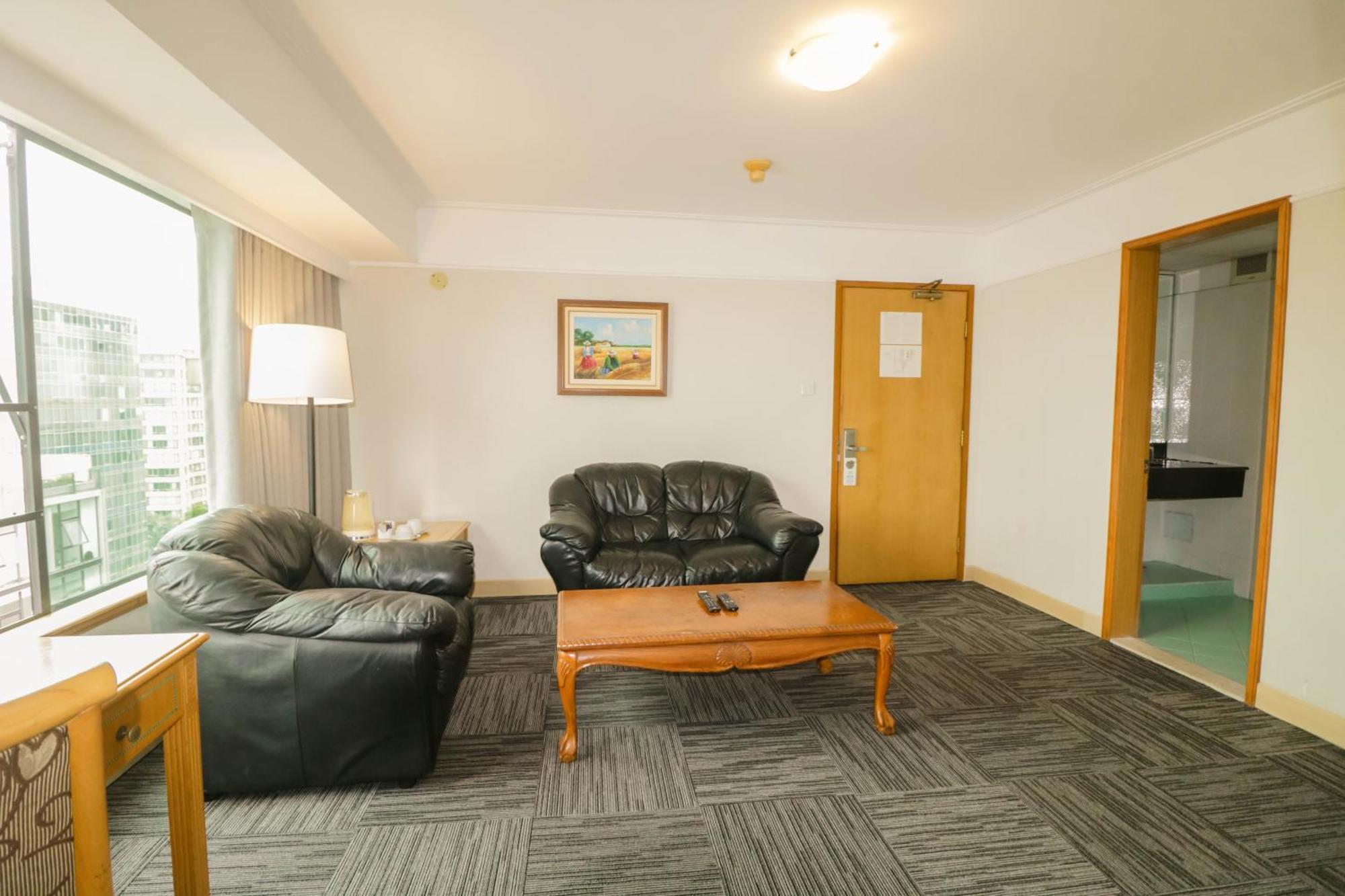 Executive Suite