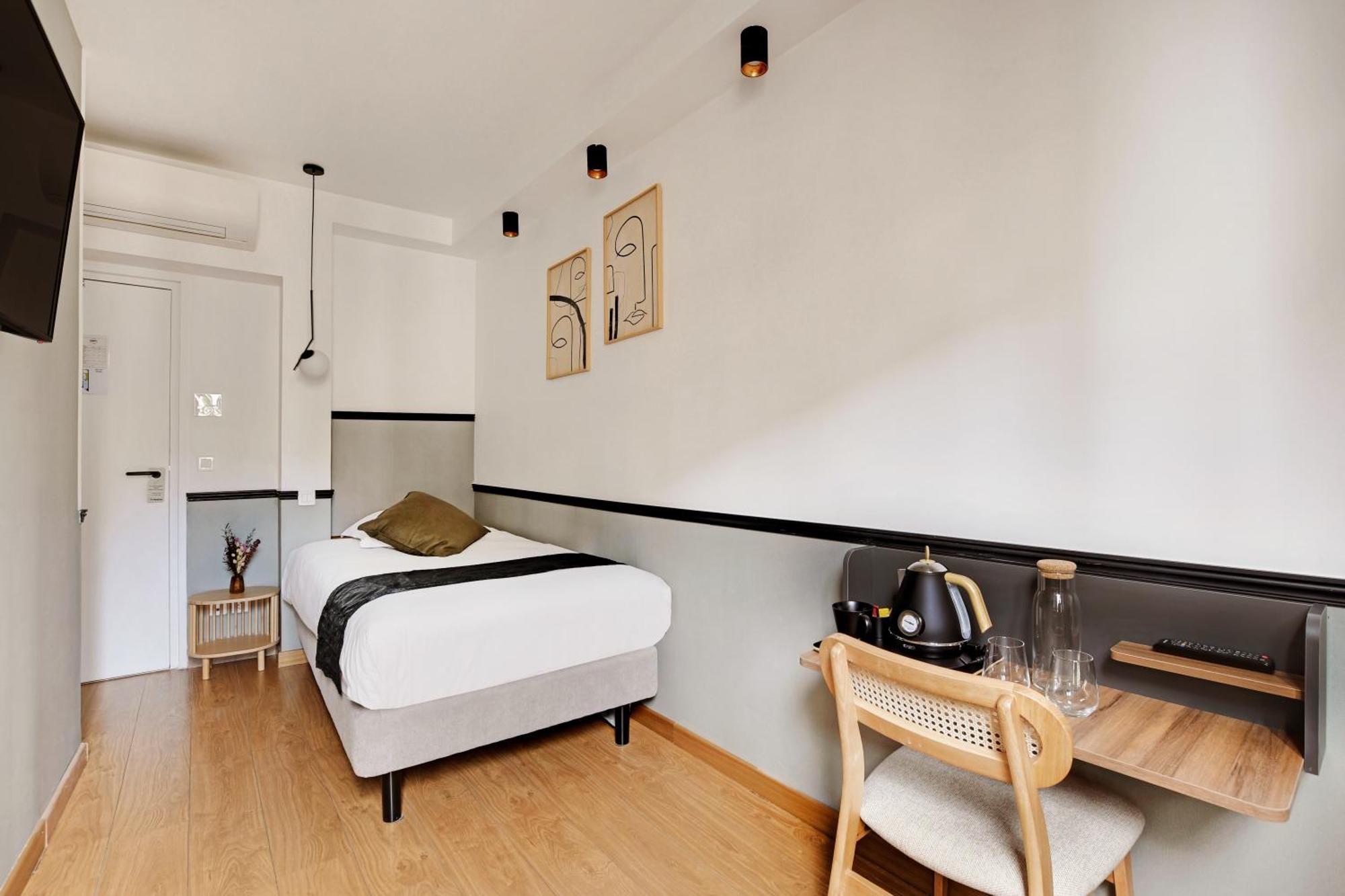 Standard Single Room