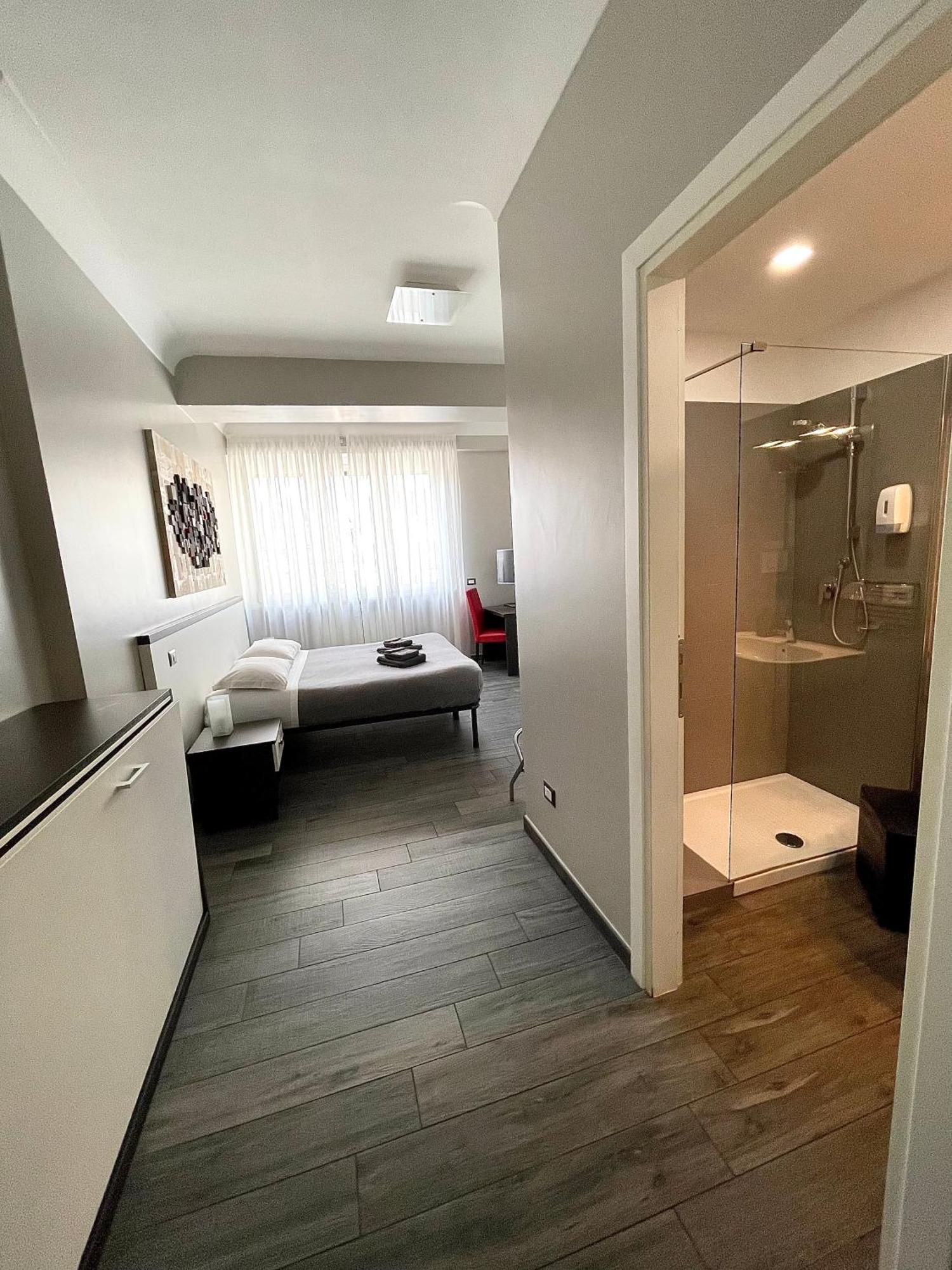Triple Room Private Bathroom