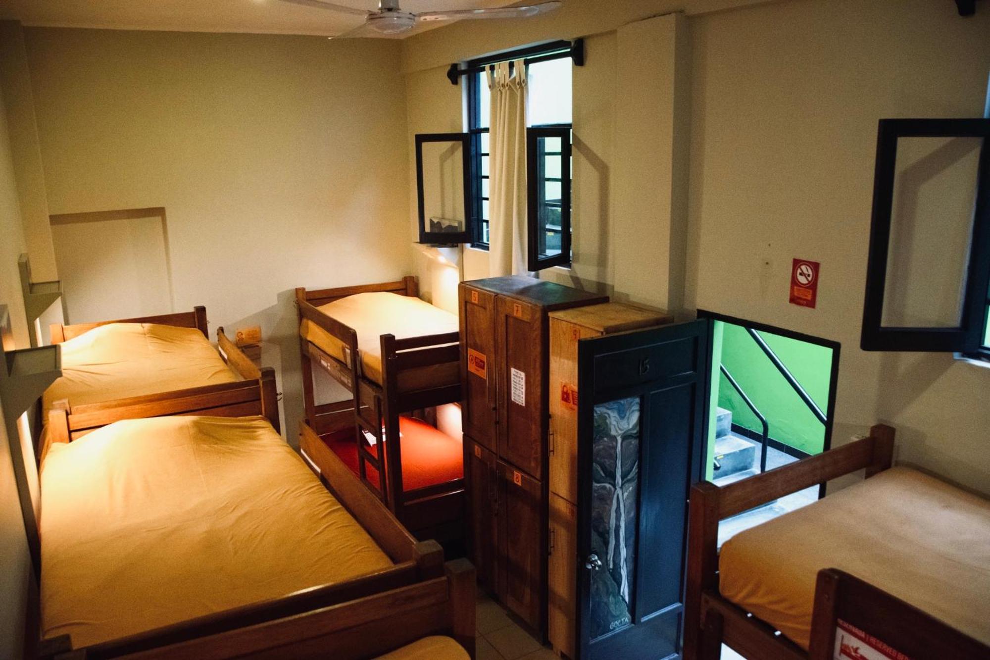 Bed Mixed Dorm 10 Beds