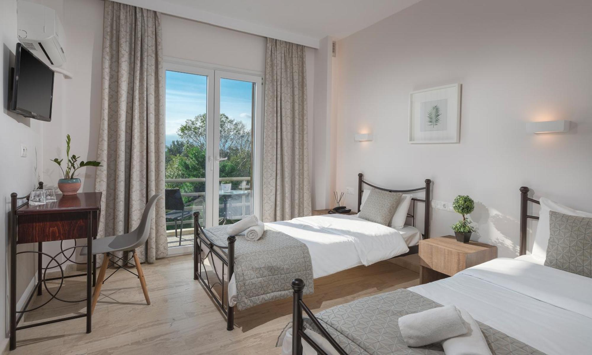 Superior Quadruple Room Sea View