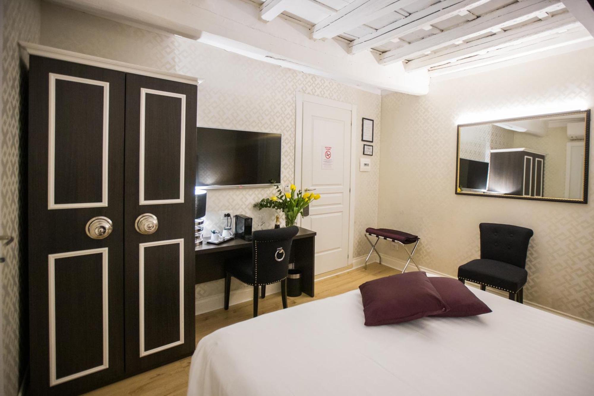 Superior Twin or Double Room