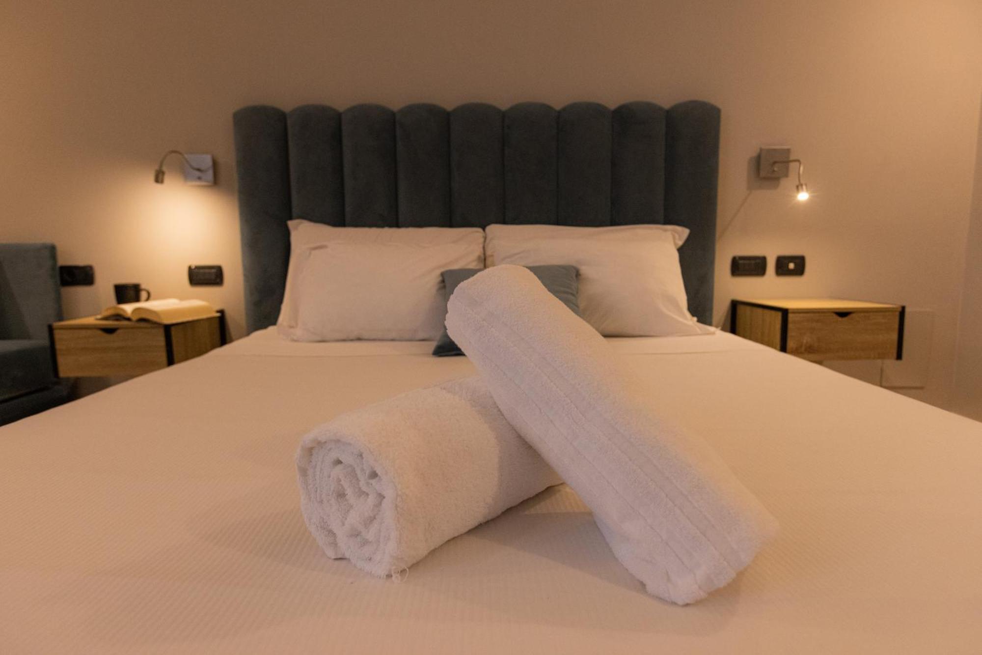 Luxury Triple Room