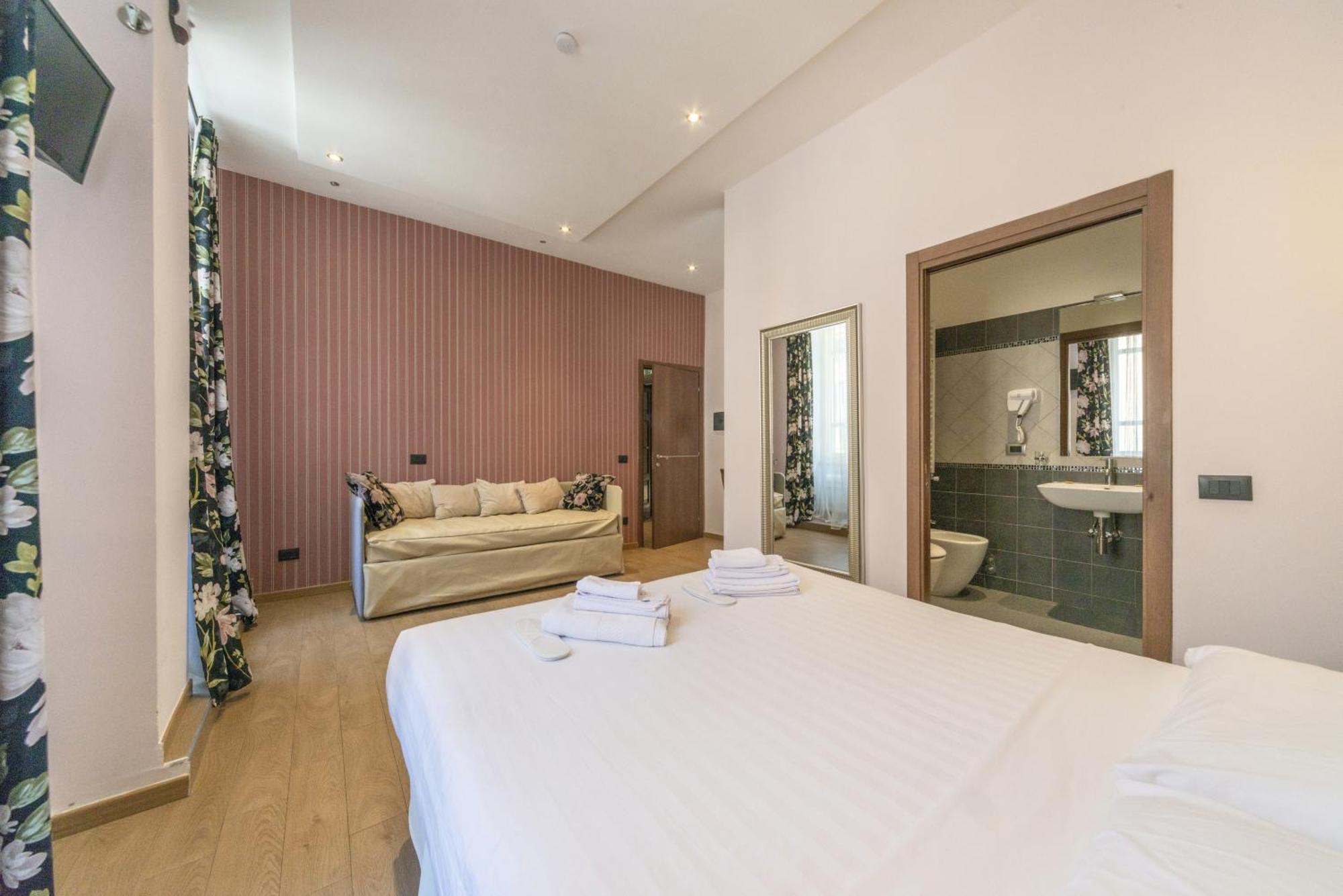 Superior Triple Room