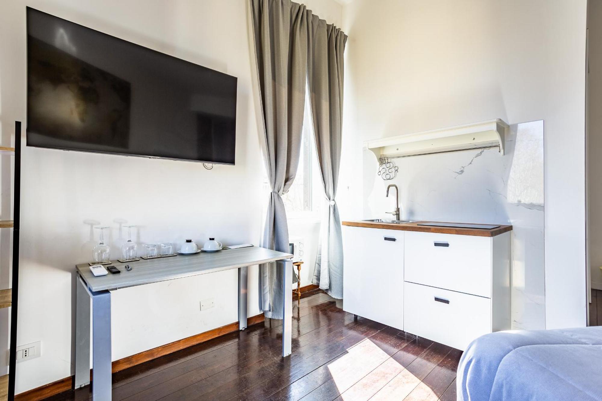 Superior Double or Twin Room City View