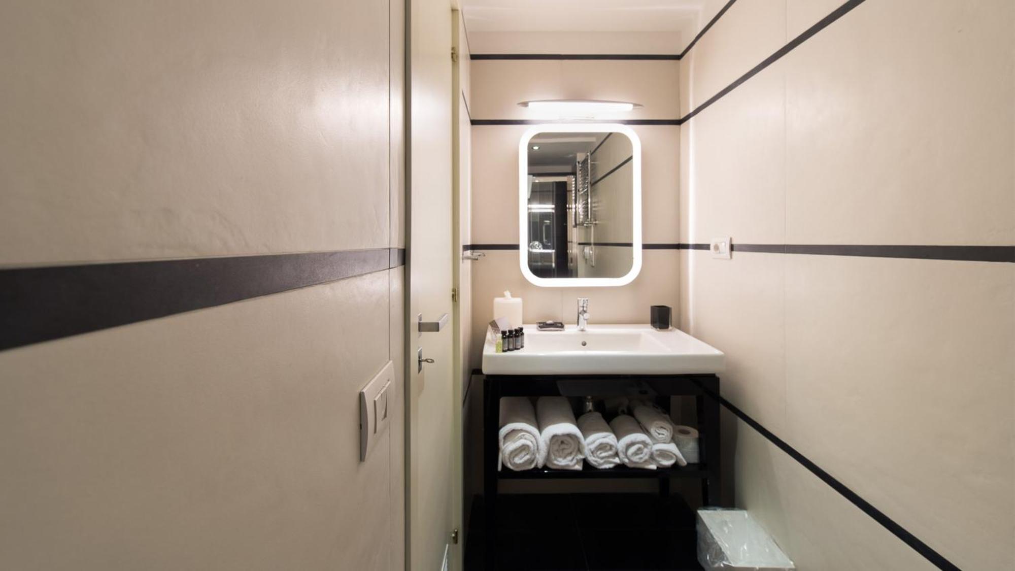 Two-Bedroom Suite