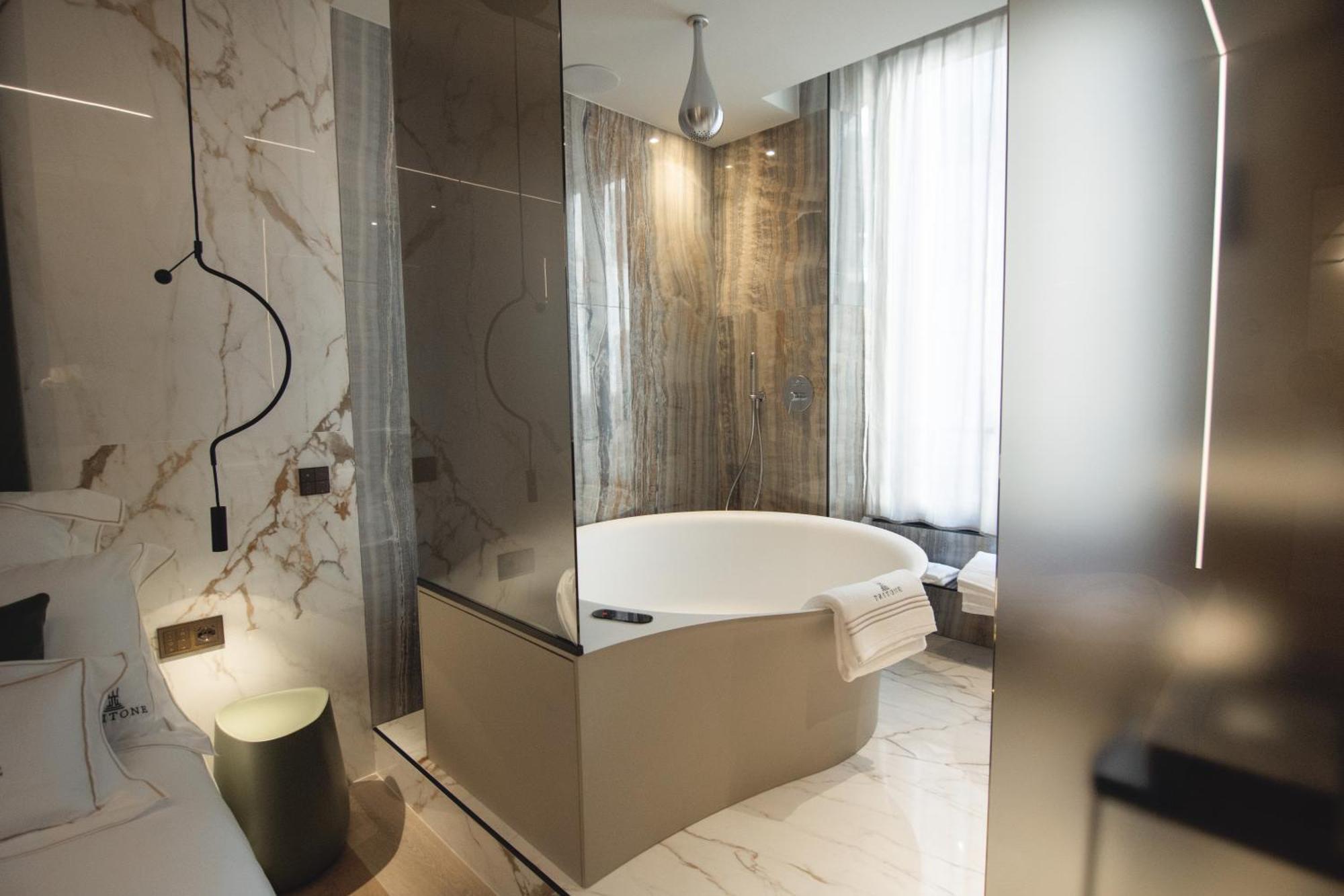 Double Room Spa Bath,1503089752:JPEG