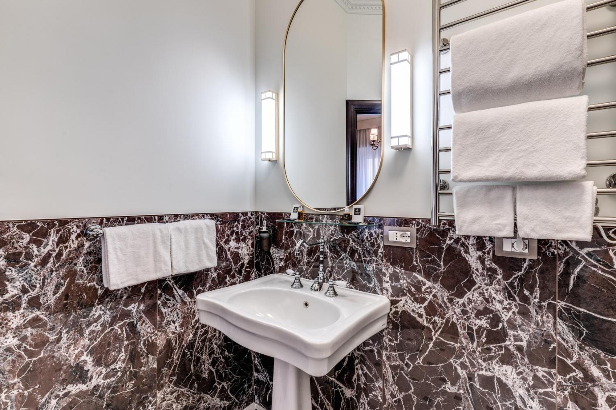 Superior Suite