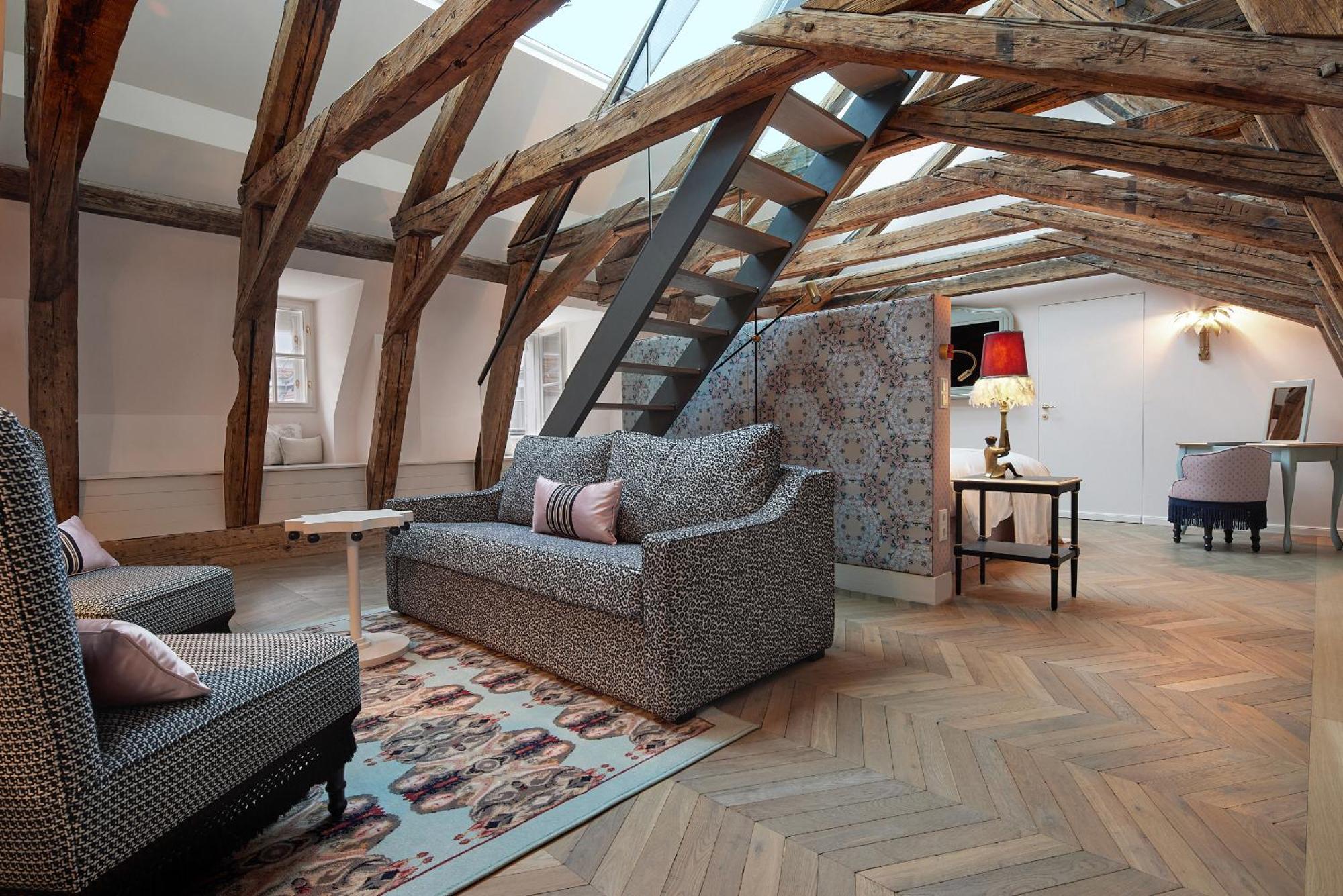 Leopold Suite