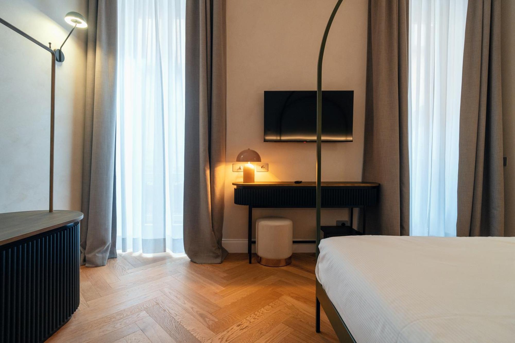 Deluxe Double Room Balcony