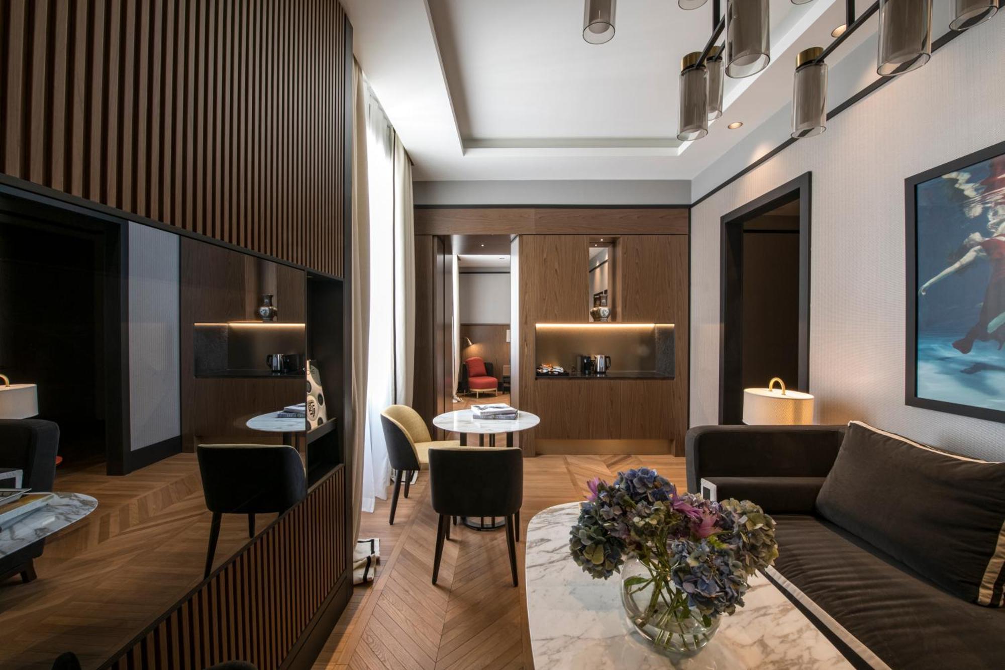 Penthouse Apartment