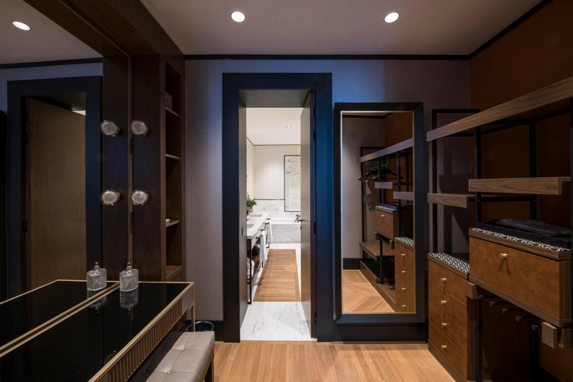 Penthouse Apartment