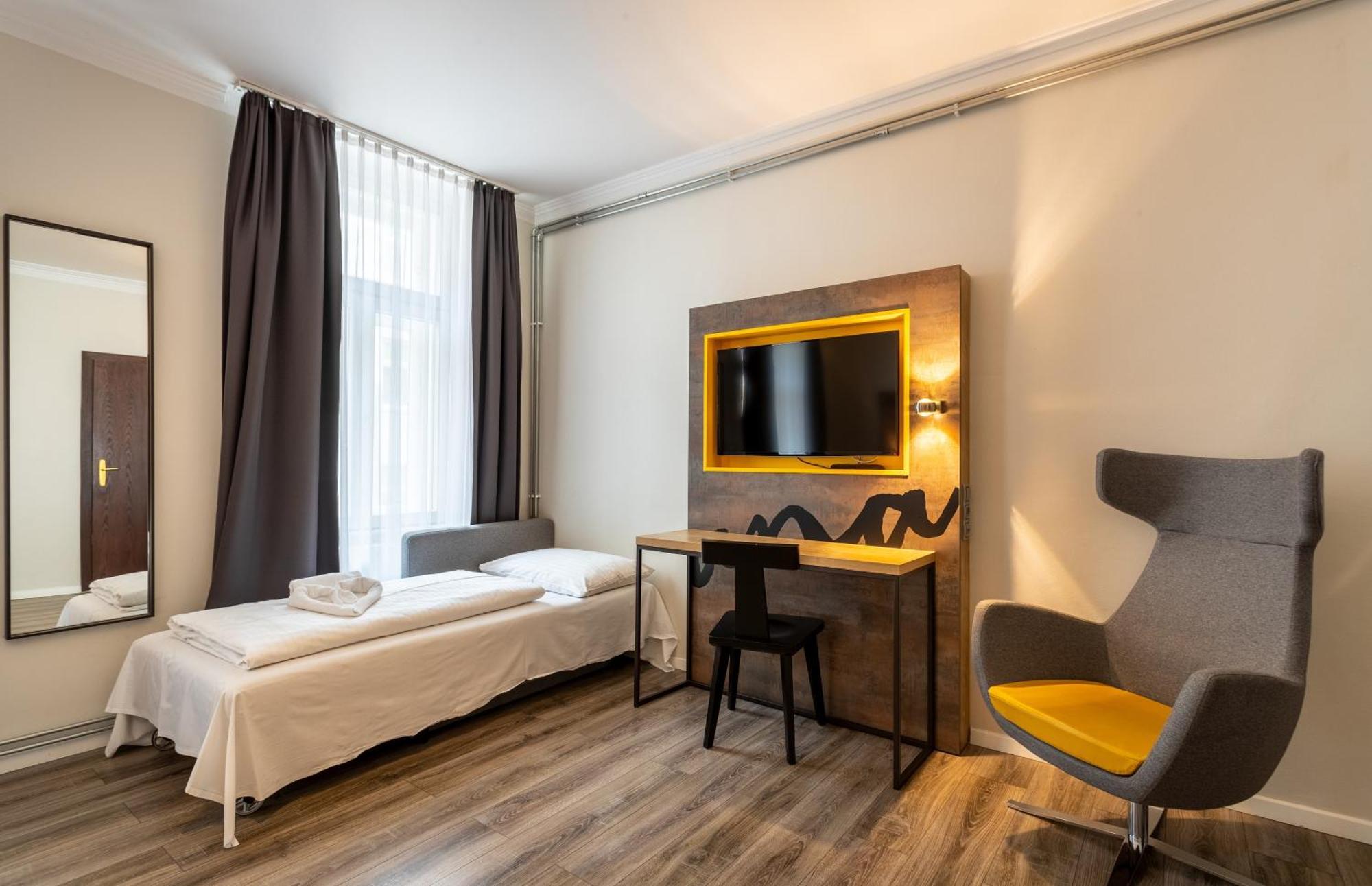 Superior Triple Room