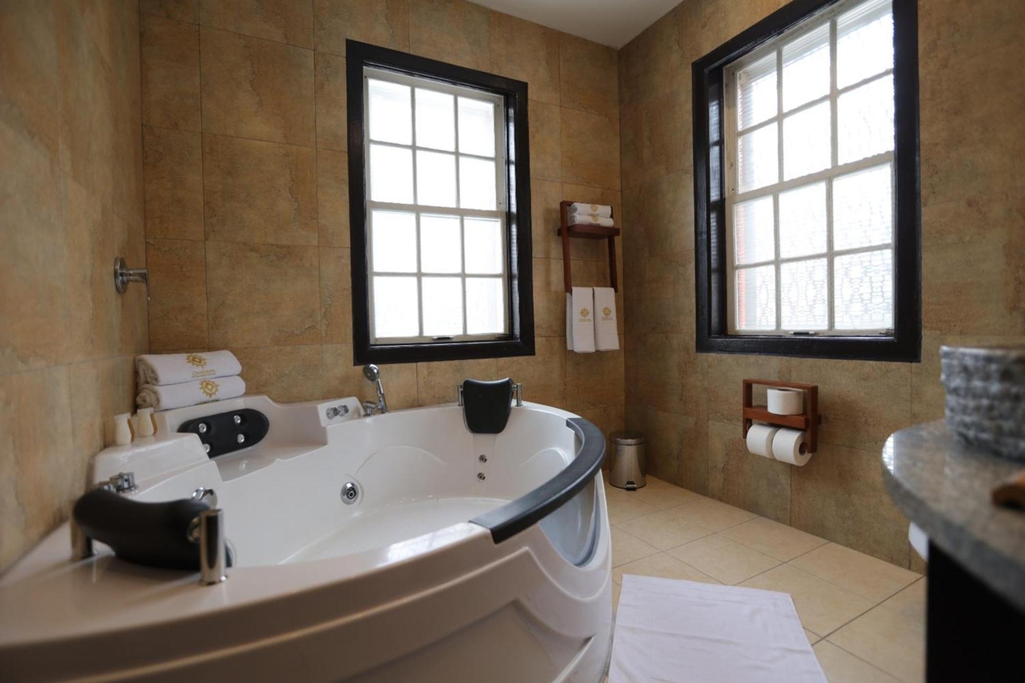 Double Room Jacuzzi
