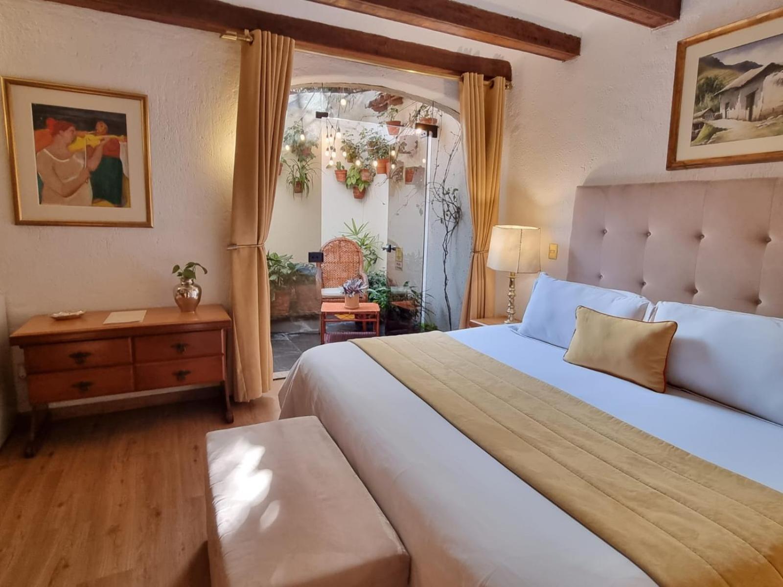Deluxe Family Suite