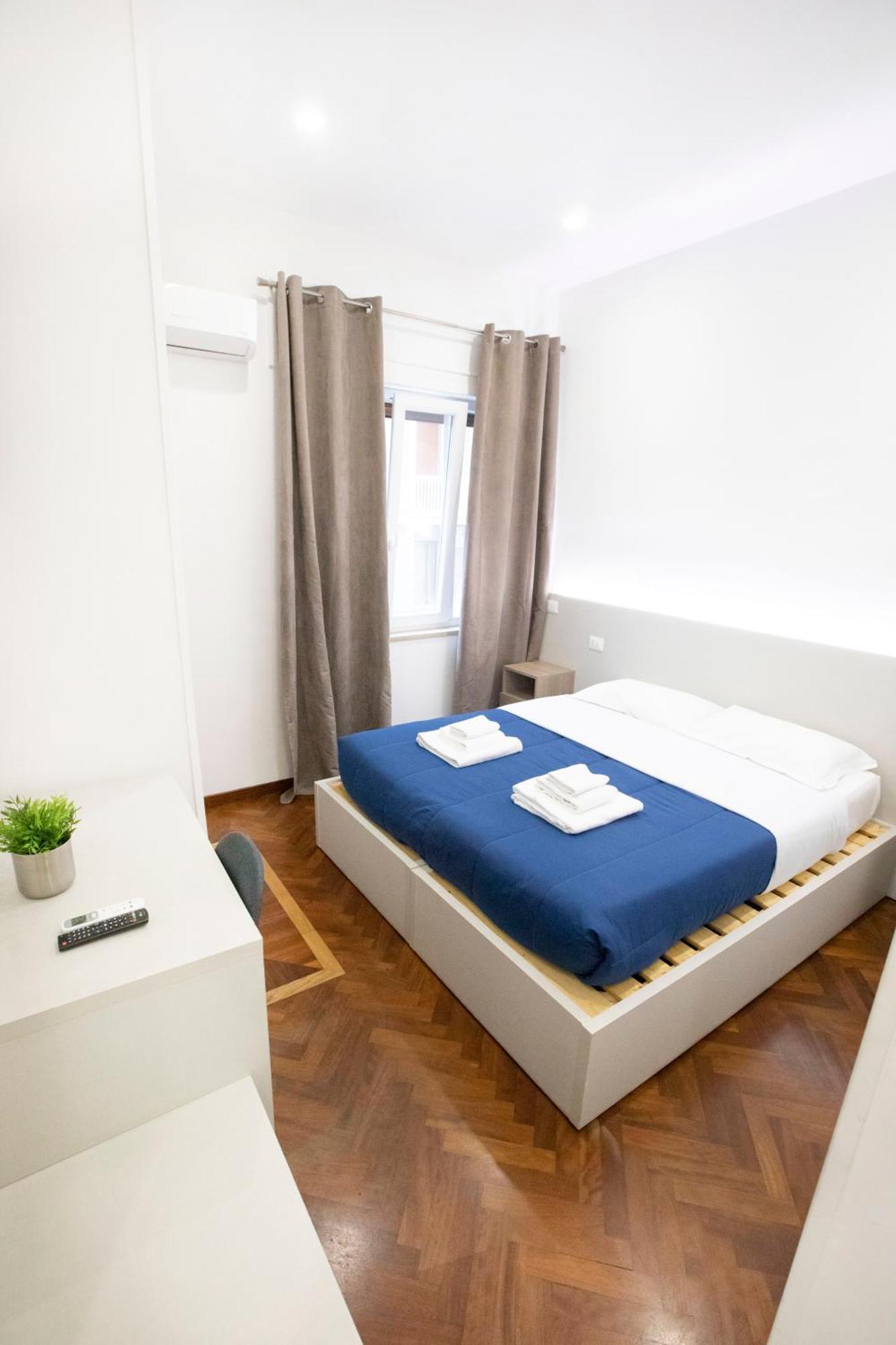 Double Room Private Bathroom