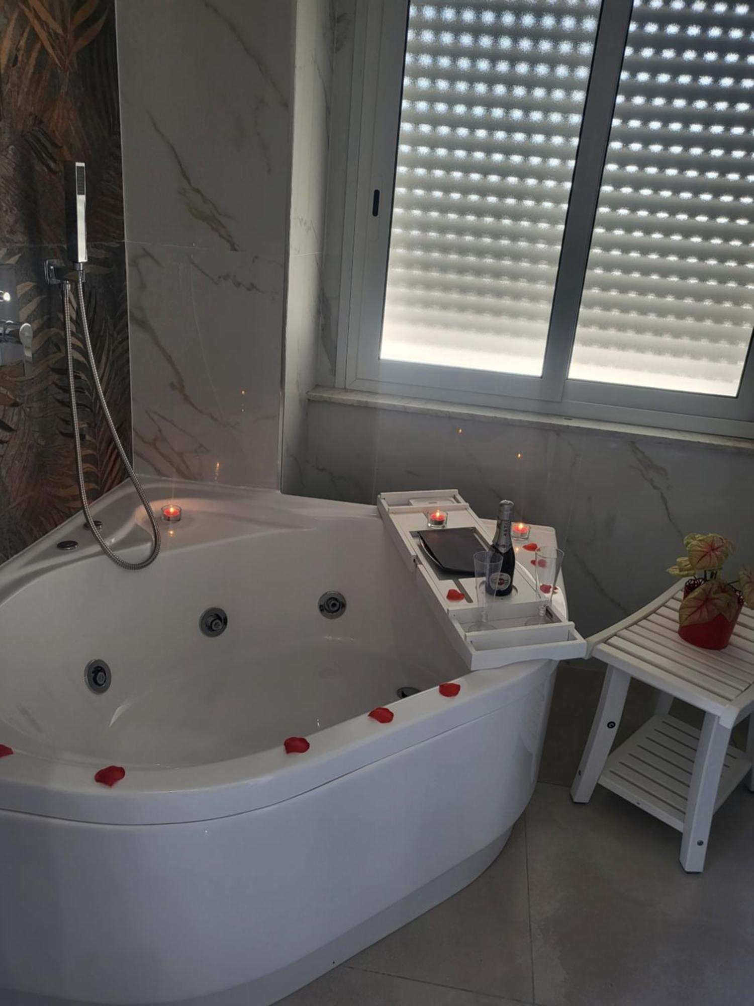 Double Room Spa Bath