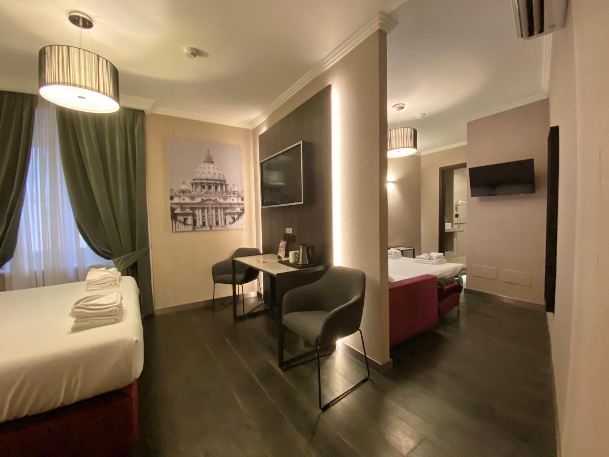 Deluxe Quadruple Room