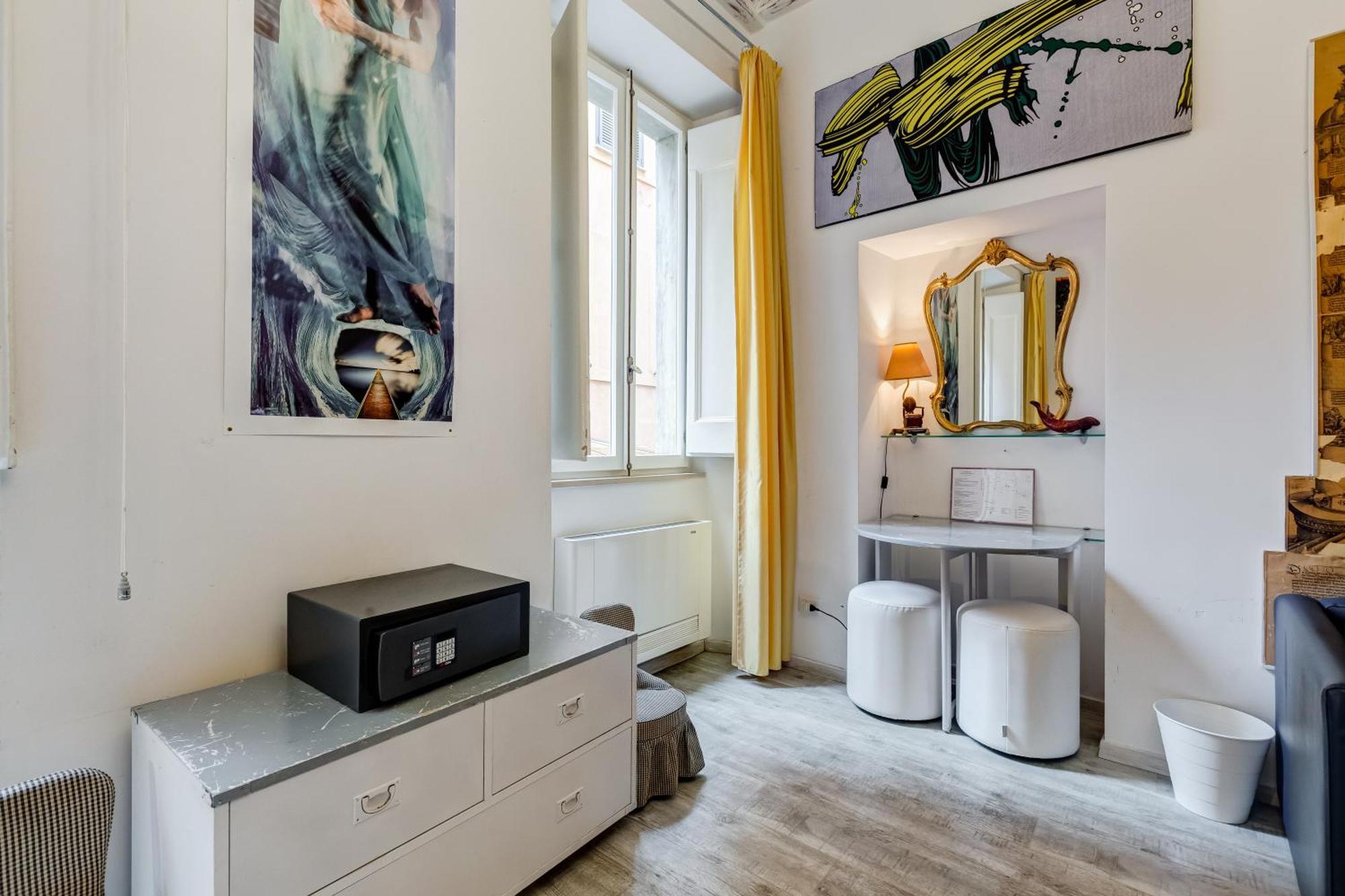 Deluxe Suite