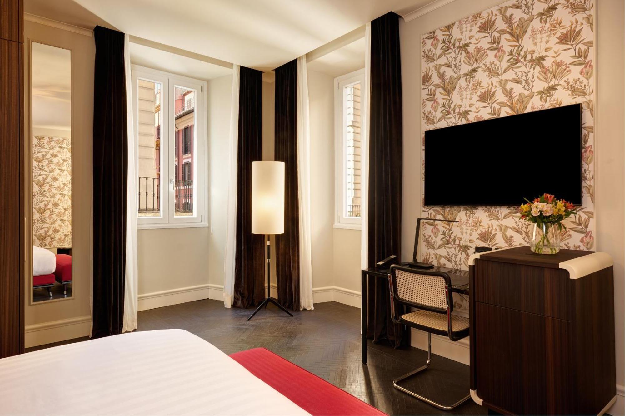 Corner Suite