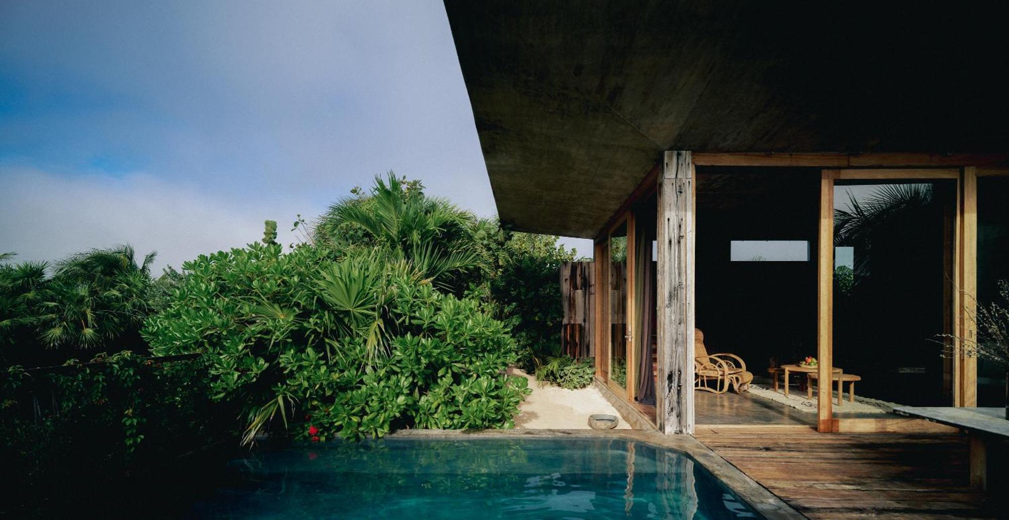 Oceanfront Plunge Pool