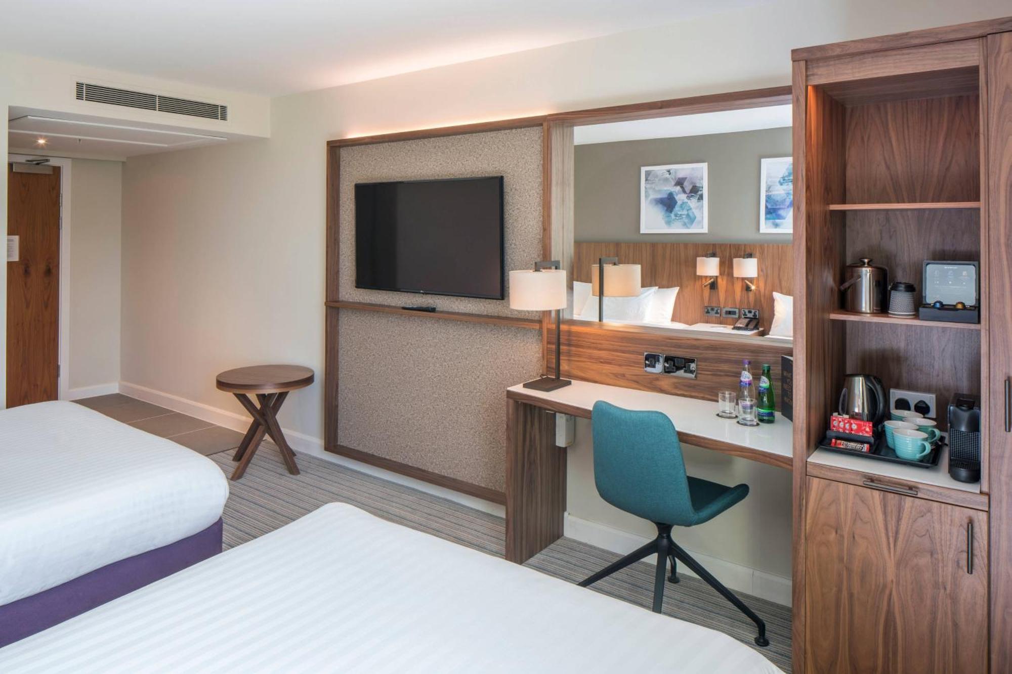 Premium Family Room Guest room 2 Double