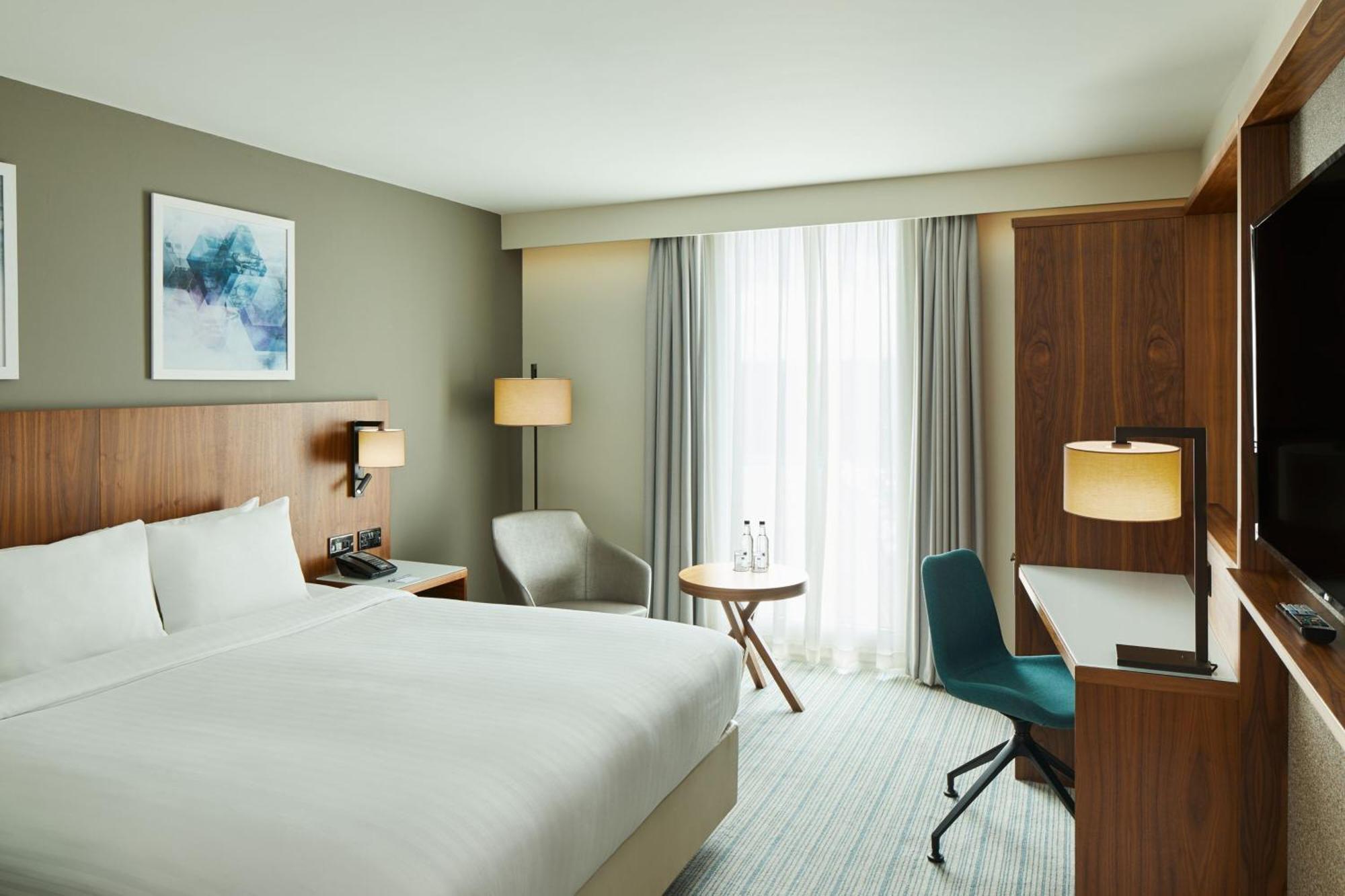 Guest Room 1 King