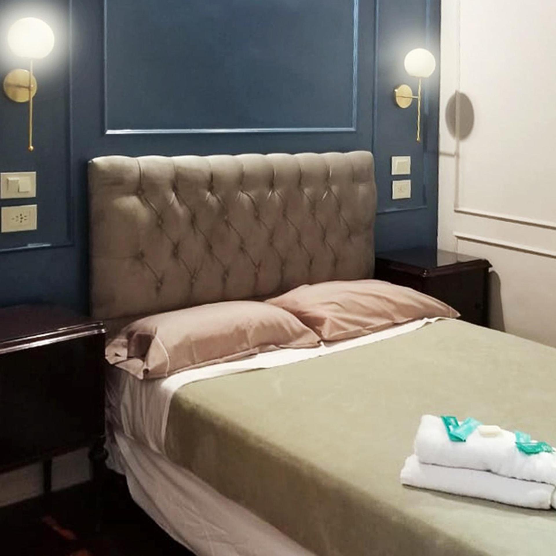 Double Room Private Bathroom
