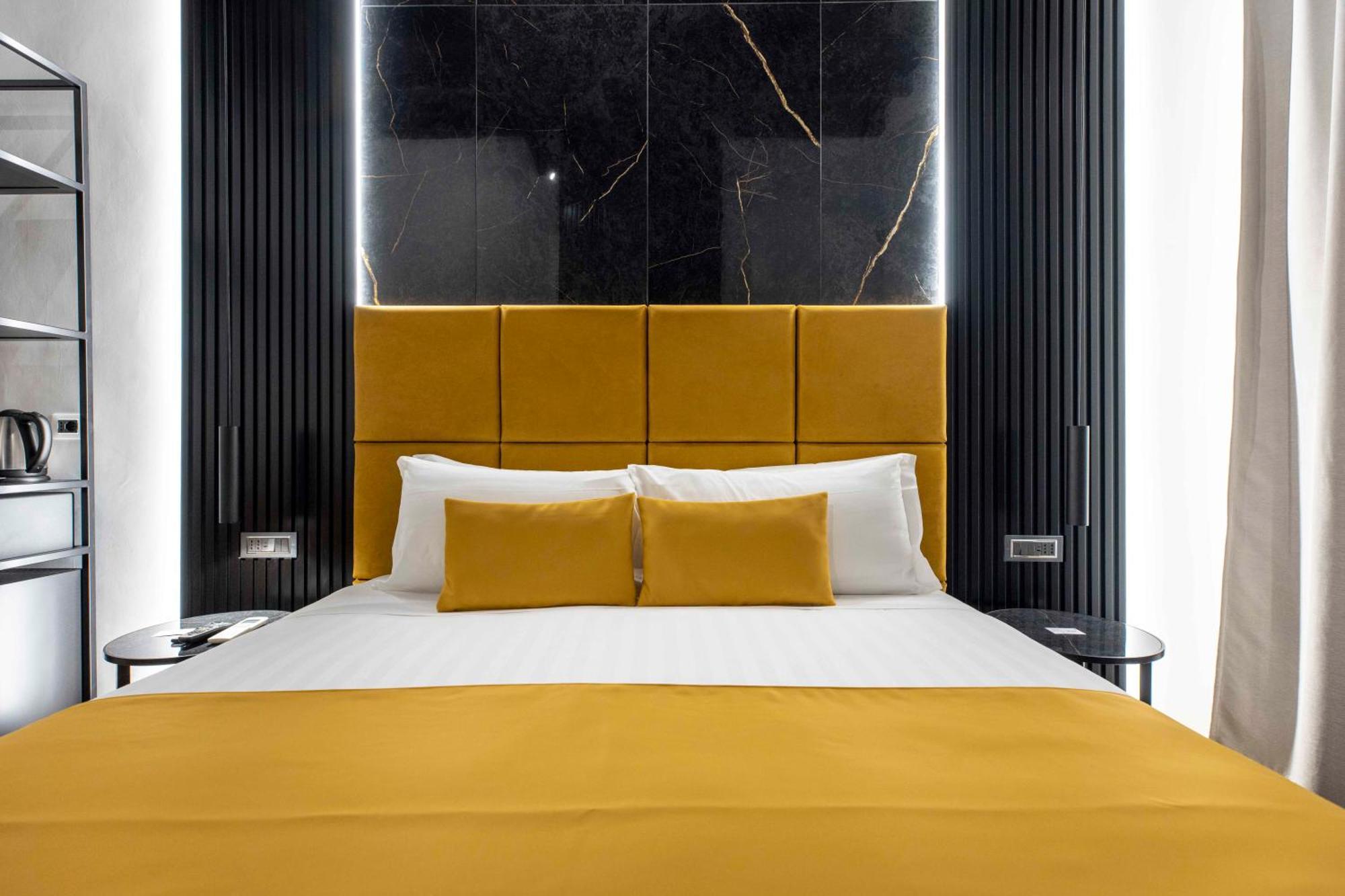 Deluxe Two-Bedroom Apartment