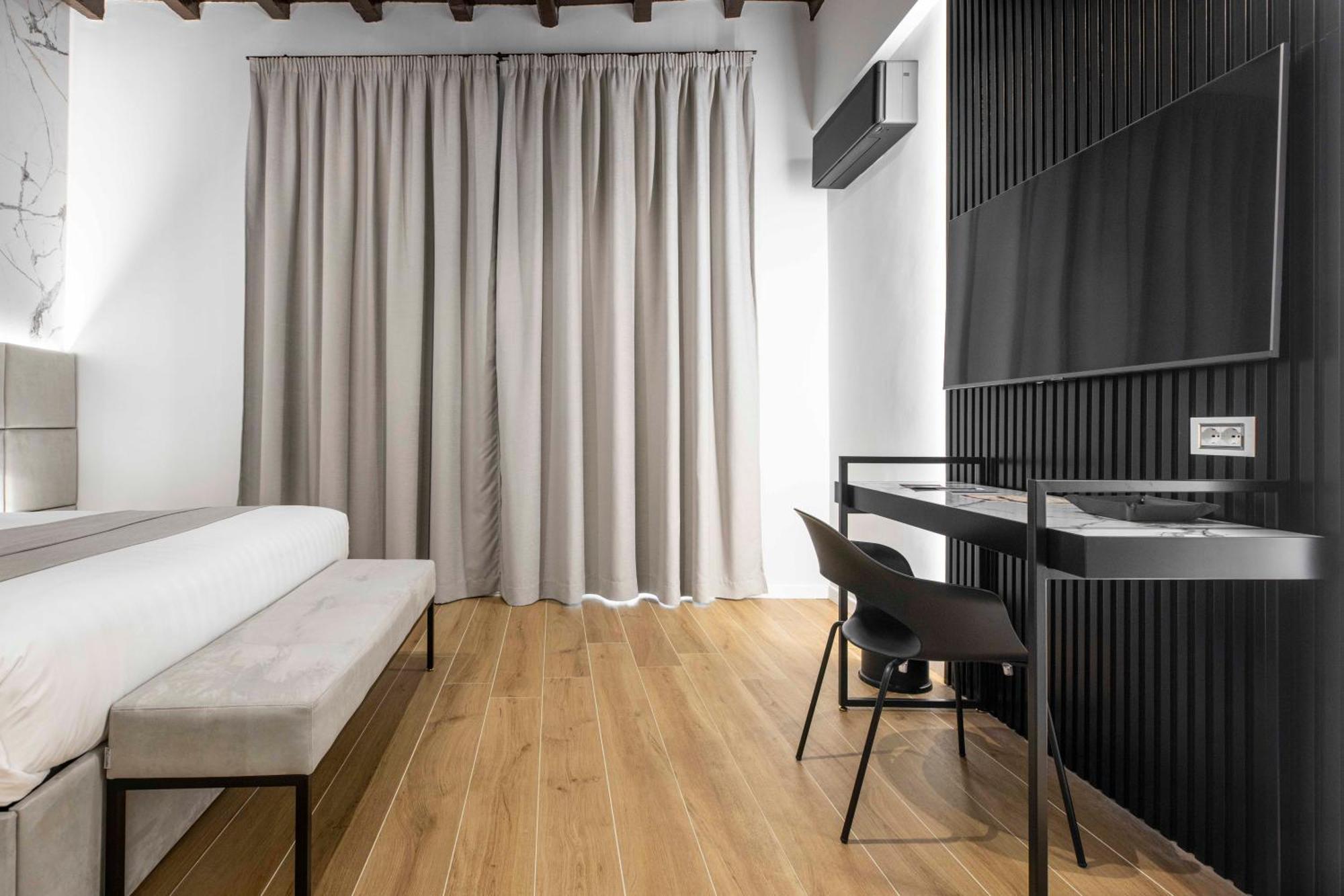Superior Two-Bedroom Apartment