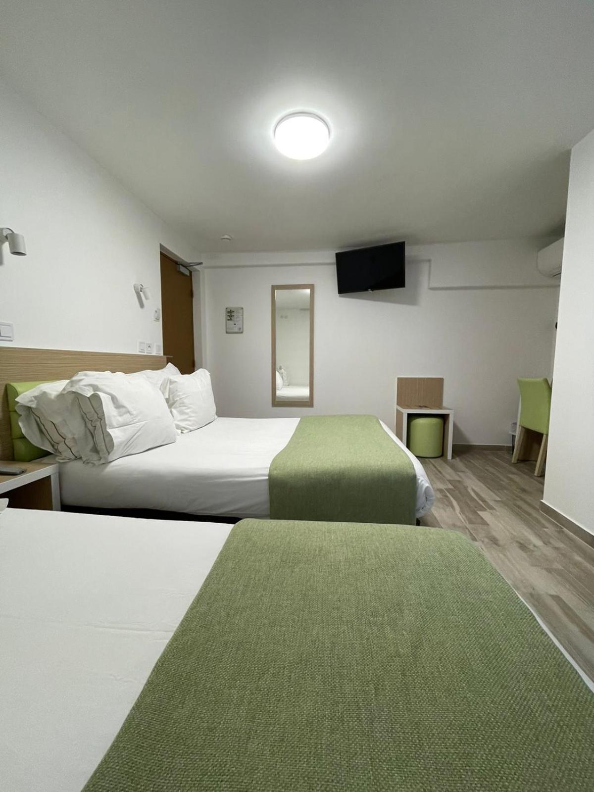 Comfort Triple Room