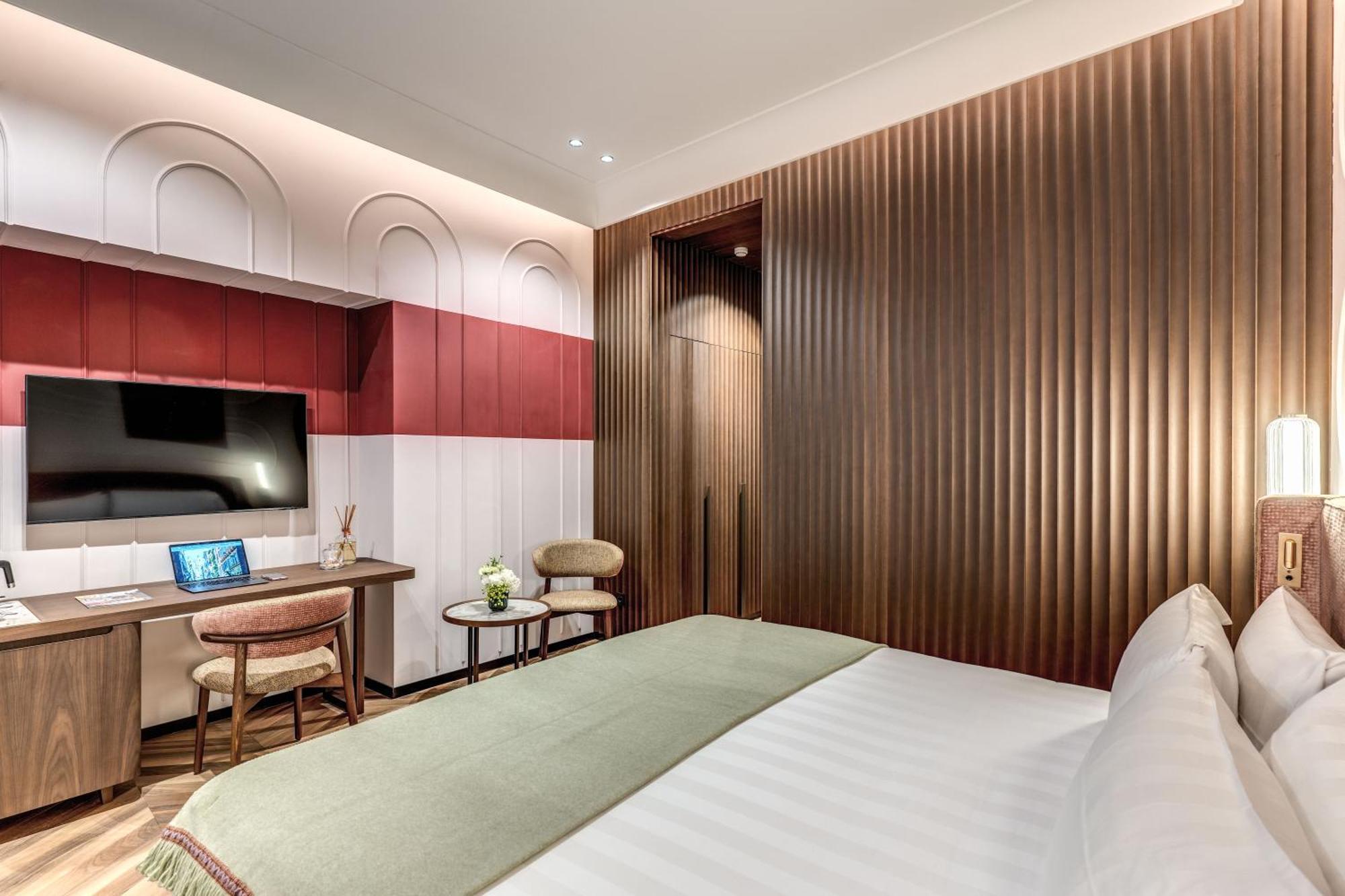 Superior Double Room,1542056506:JPEG
