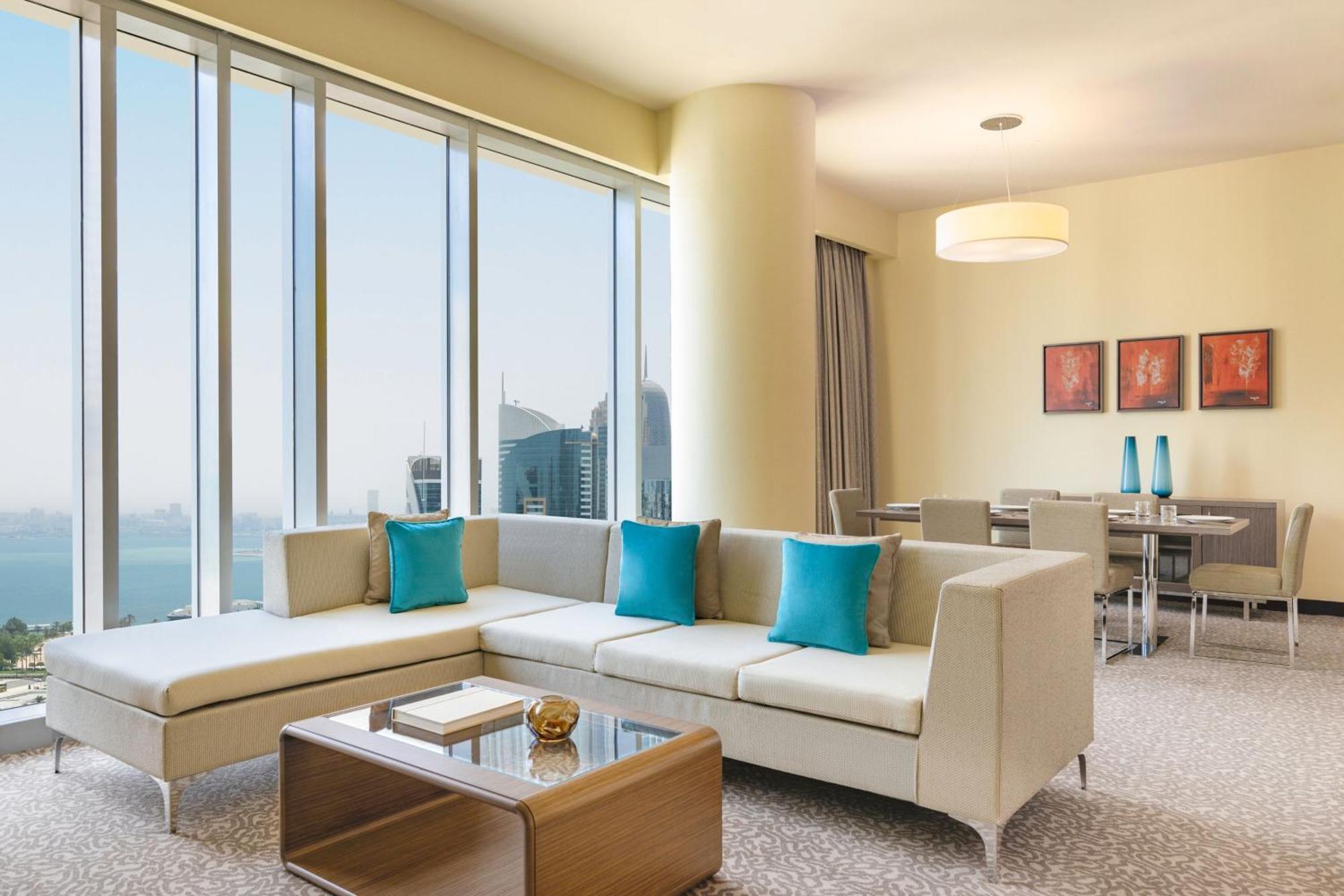 2 Bedroom Apartment Sea View 1 King 2 Single Beds