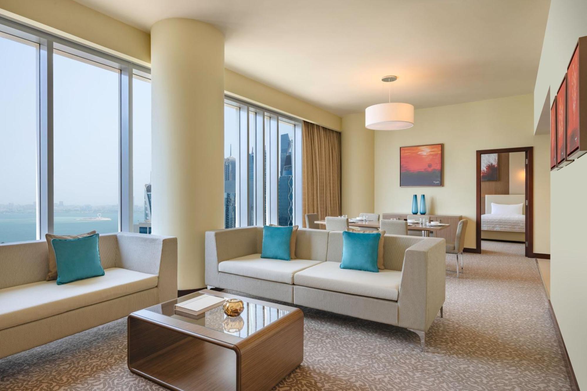 2 Bedroom Apartment Sea View 1 King 2 Single Beds