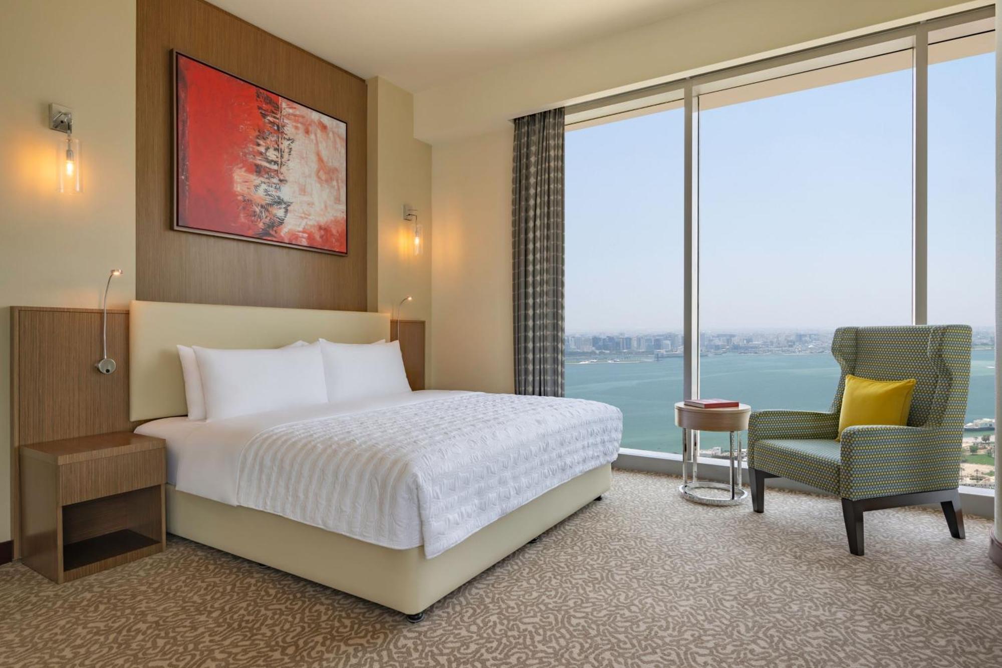 Junior Suite 1 King Sea View