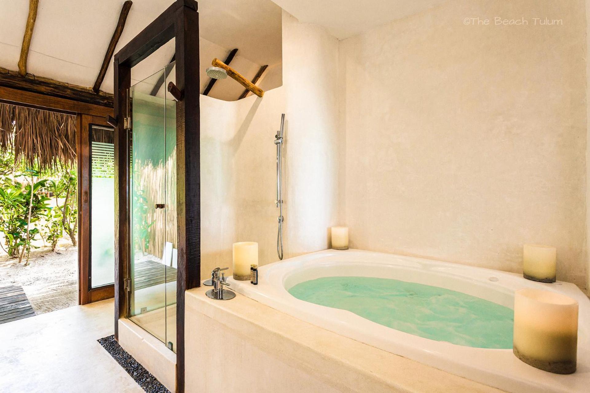 Beachfront Junior Suite