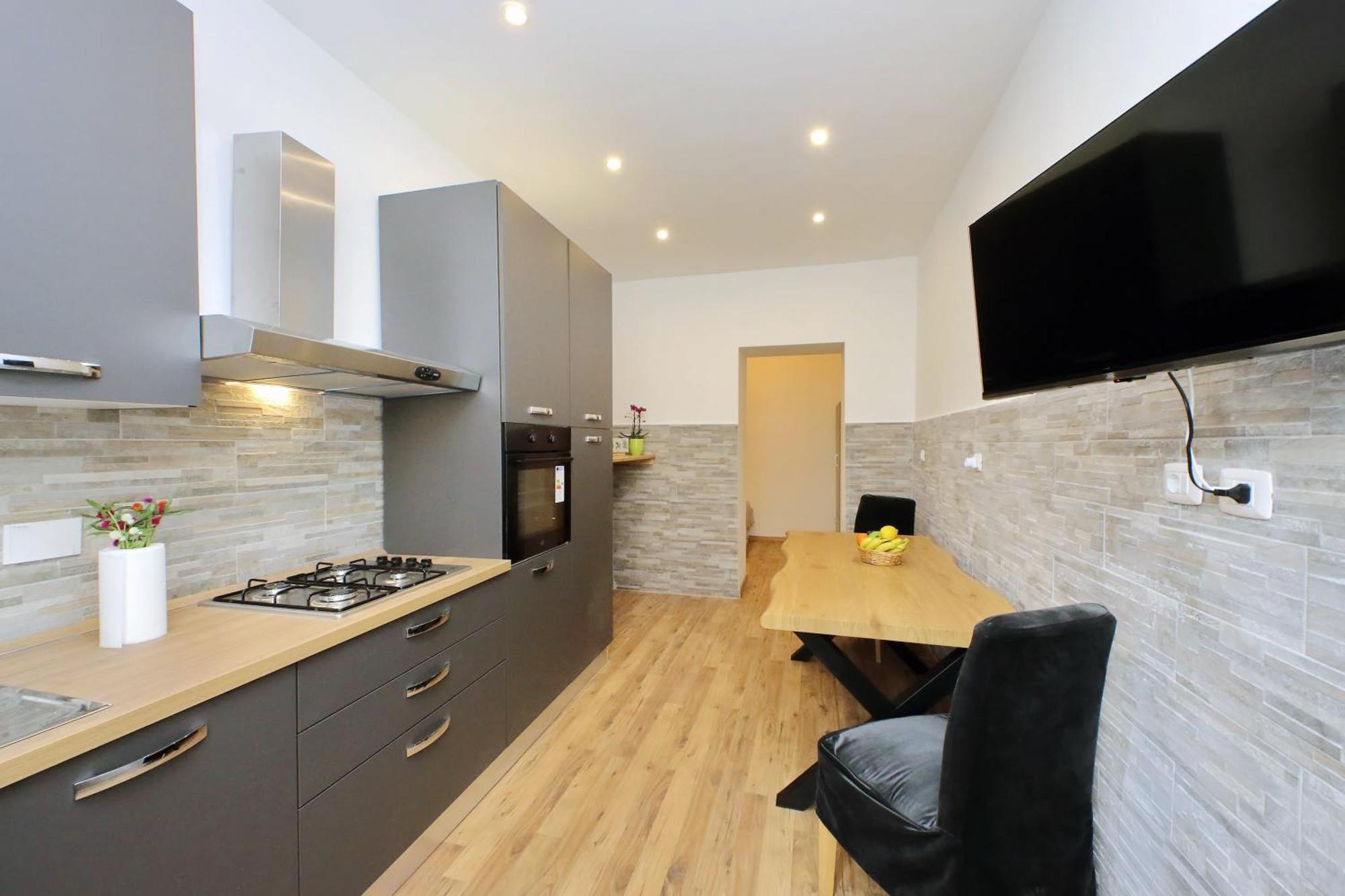 Superior Apartment